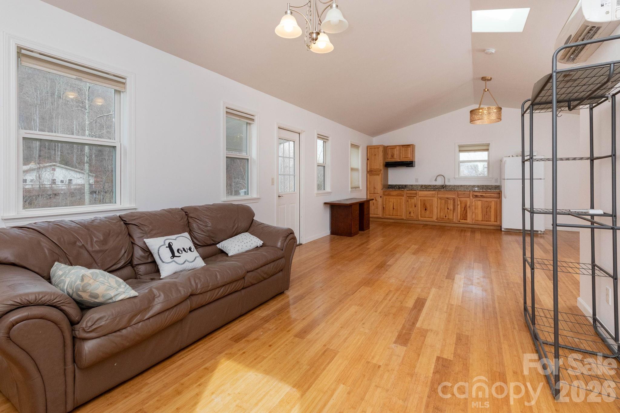 Condominium at 14 Lila Lane, Clyde, photo 9 of 32