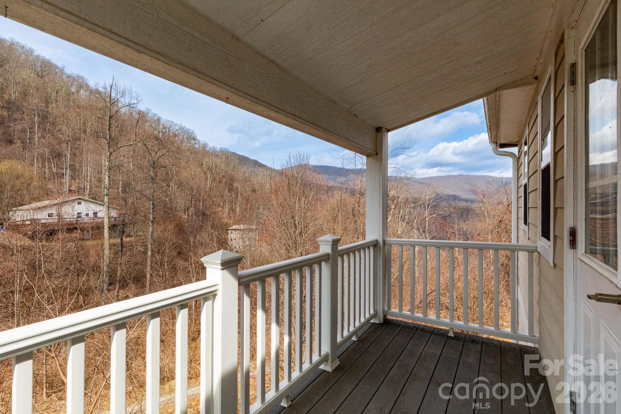 Condominium at 14 Lila Lane, Clyde, photo 11 of 32