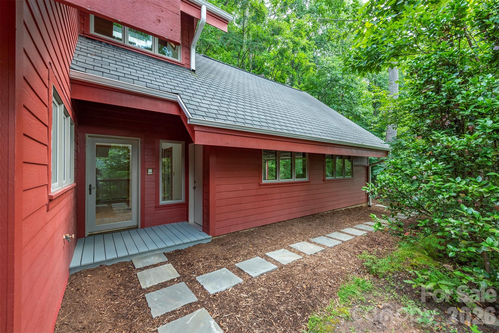 Entrance - 7 Winding Poplar Road, Black Mountain