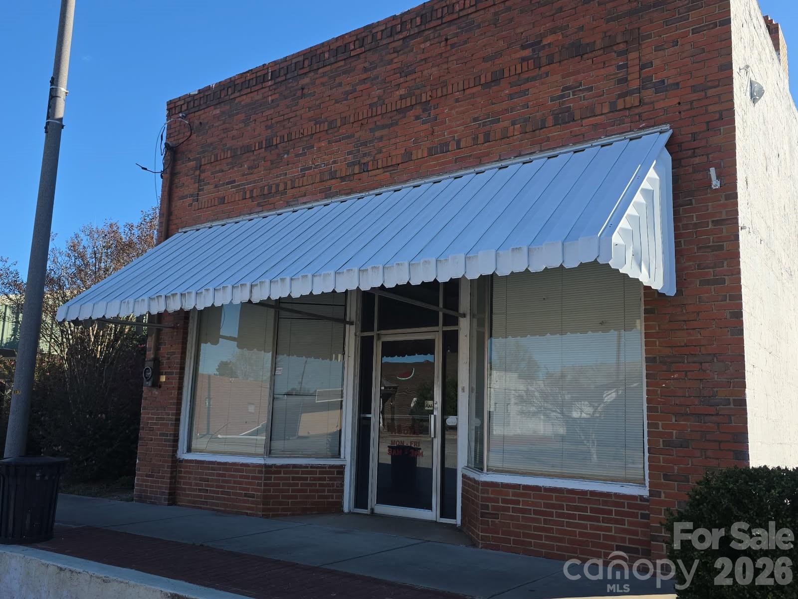 Retail at 122 N Maple Street, Pageland, photo 2 of 11