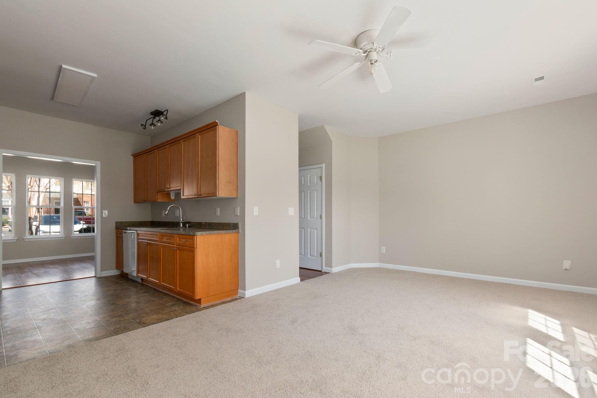 Townhouse at 4140 Kenton Glenn Court NW, Concord, photo 13 of 26