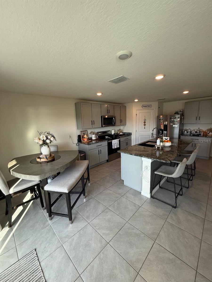 Single Family Residence at 10662 CHIPPEWA DR, PARRISH, photo 12 of 32