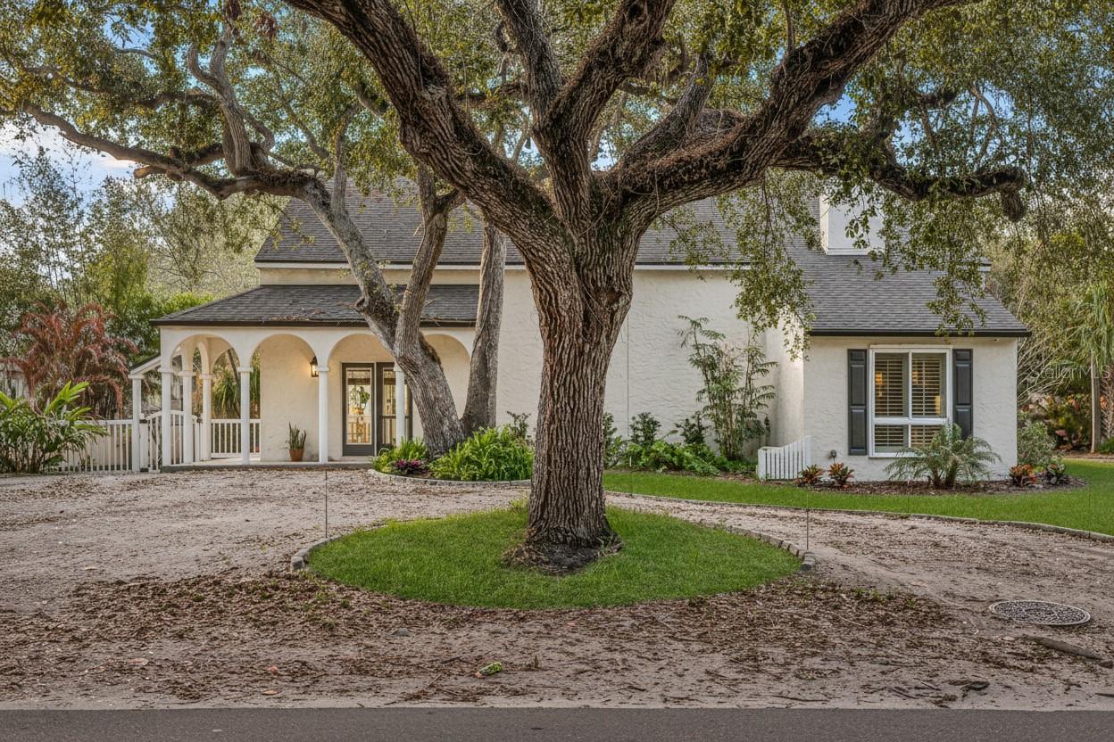 East facing Peninsula - 111 ESTHER ST, NEW SMYRNA BEACH
