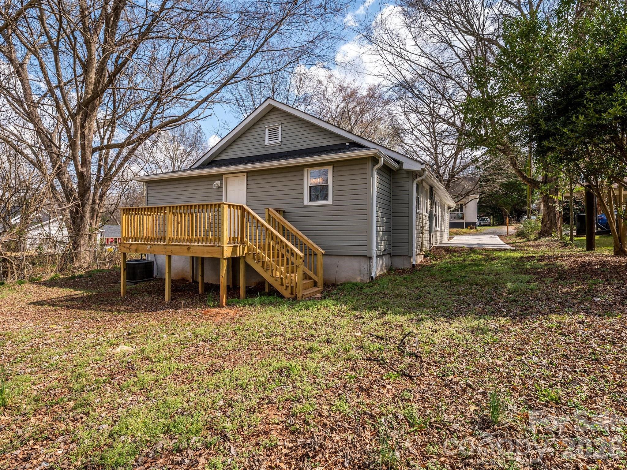 Single Family Residence at 156 Hartsell School Road SW, Concord, photo 26 of 28