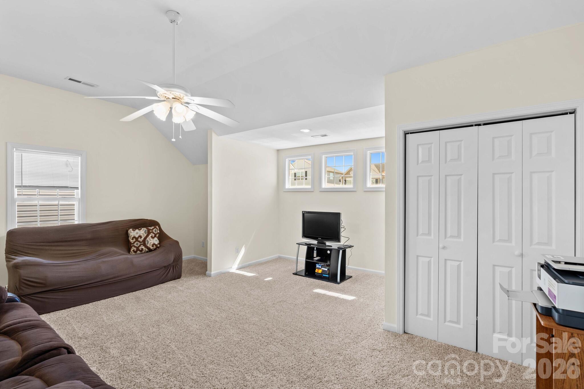 Single Family Residence at 219 19th Avenue SE, Hickory, photo 33 of 43