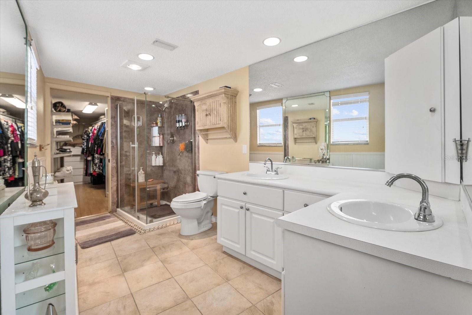 Mobile Home at 33 N STARBOARD DR, VENICE, photo 26 of 34