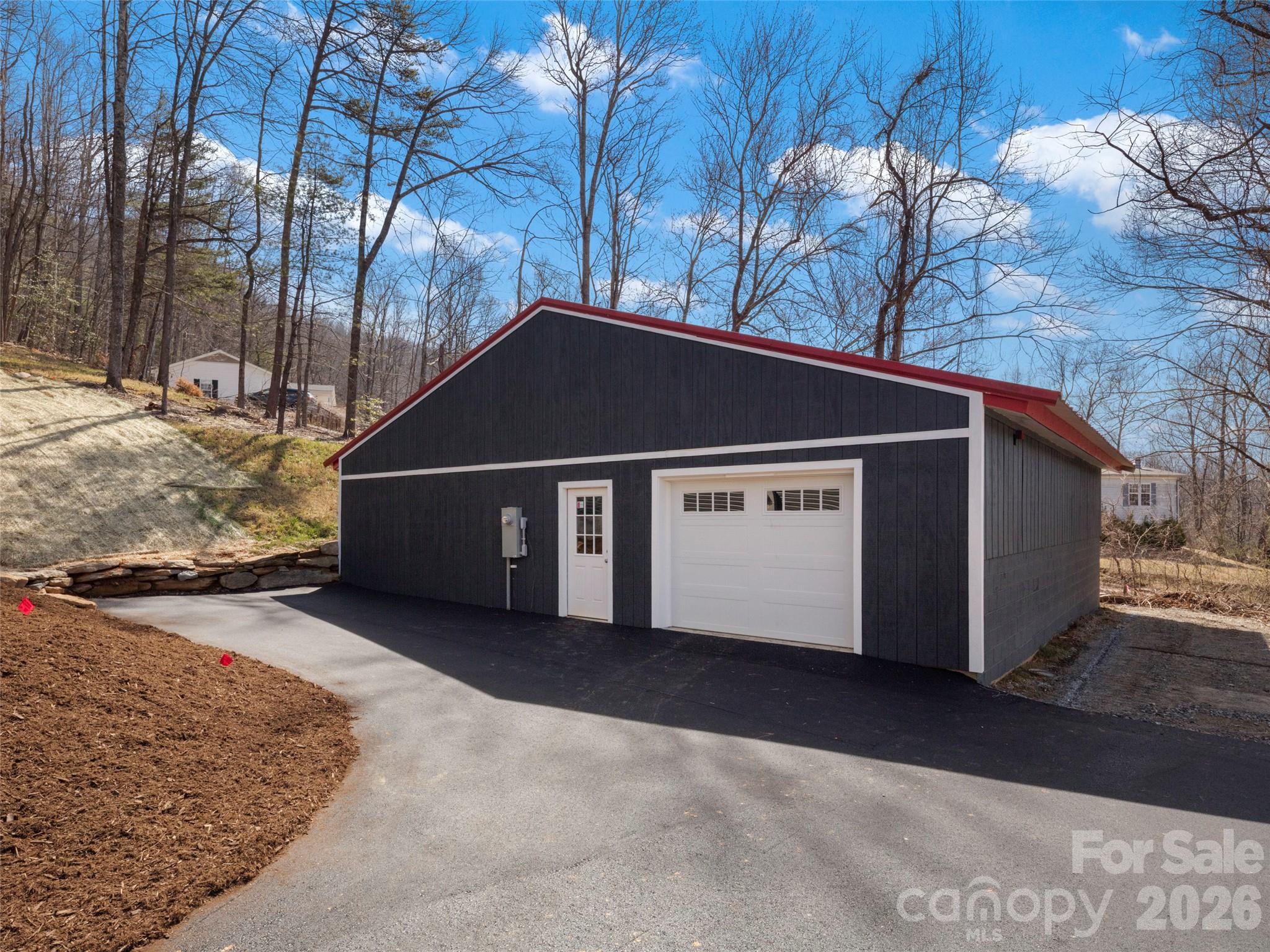 Single Family Residence at 502 Hutch Mountain Road, Fletcher, photo 25 of 26