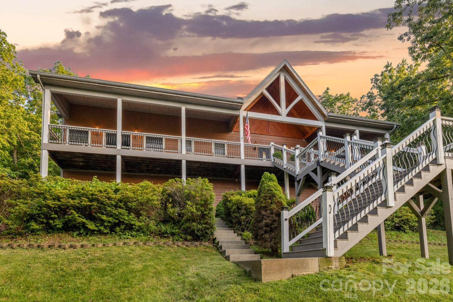 Living the Grand Life! - 6 Grouse Terrace, Fairview