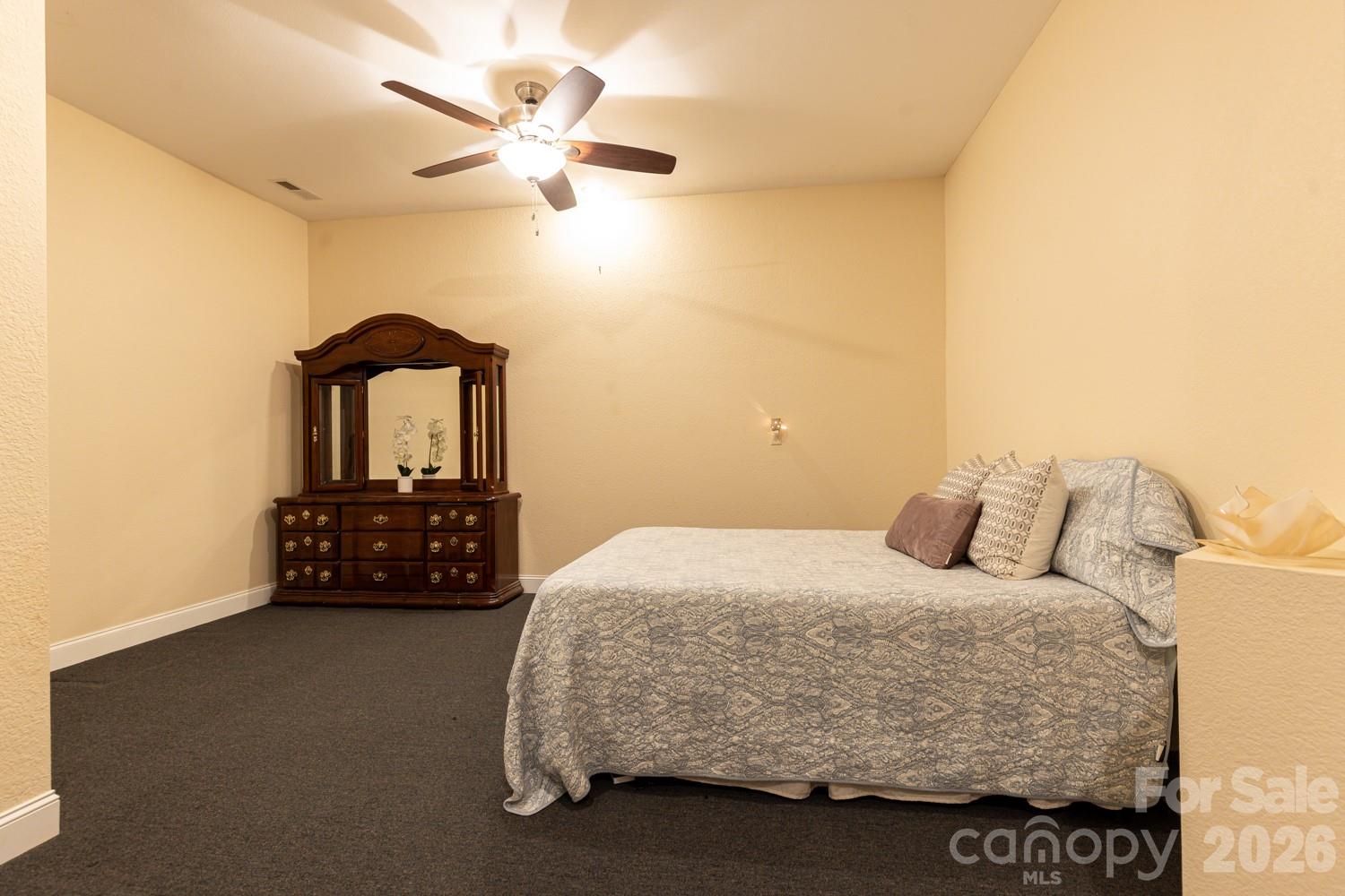 Flex room with closet - 6 Grouse Terrace, Fairview