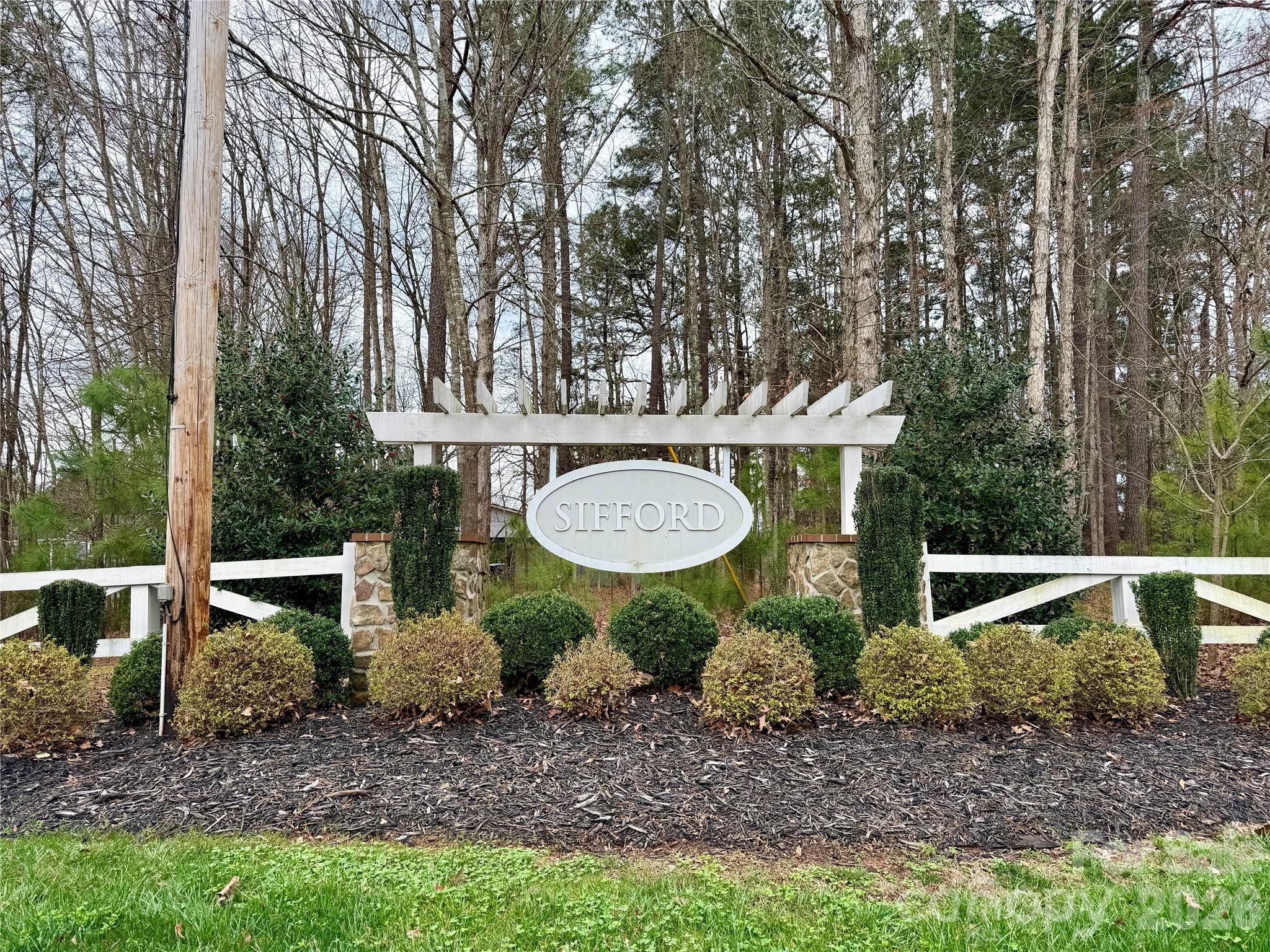 3 Dola Ray Place
