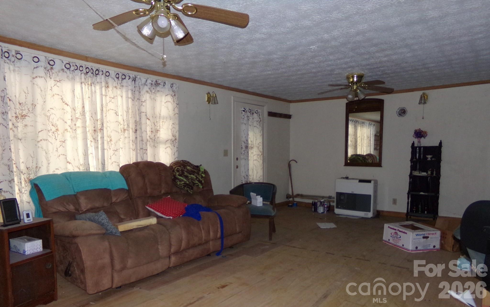 Single Family Residence at 1905 Little Creek Road, Burnsville, photo 6 of 16