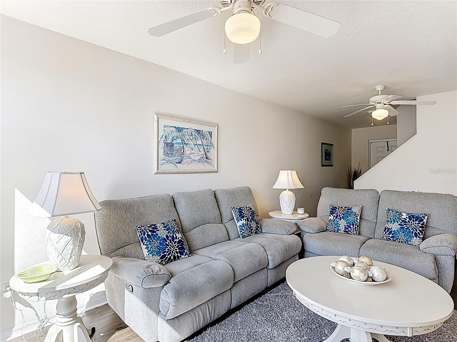 Townhouse at 565 ORCHID DR, DAVENPORT, photo 6 of 40