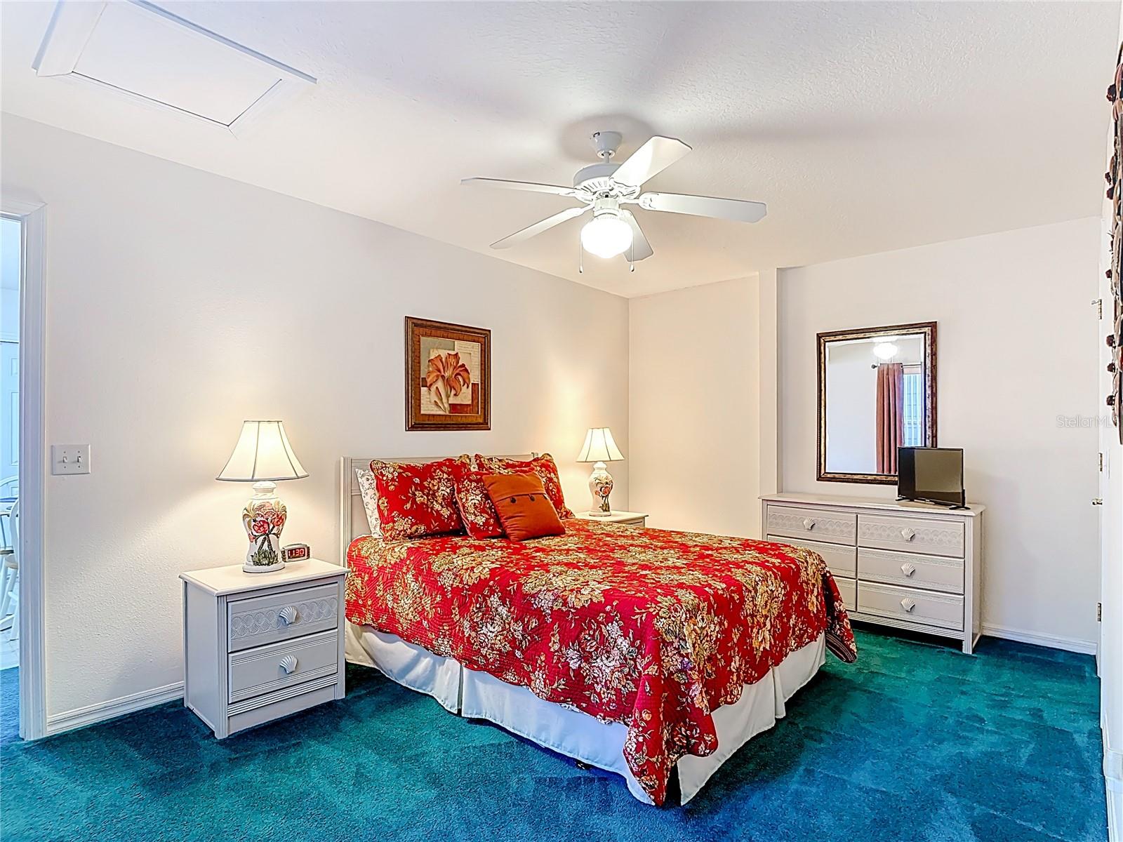 1st Floor Bedroom - 565 ORCHID DR, DAVENPORT