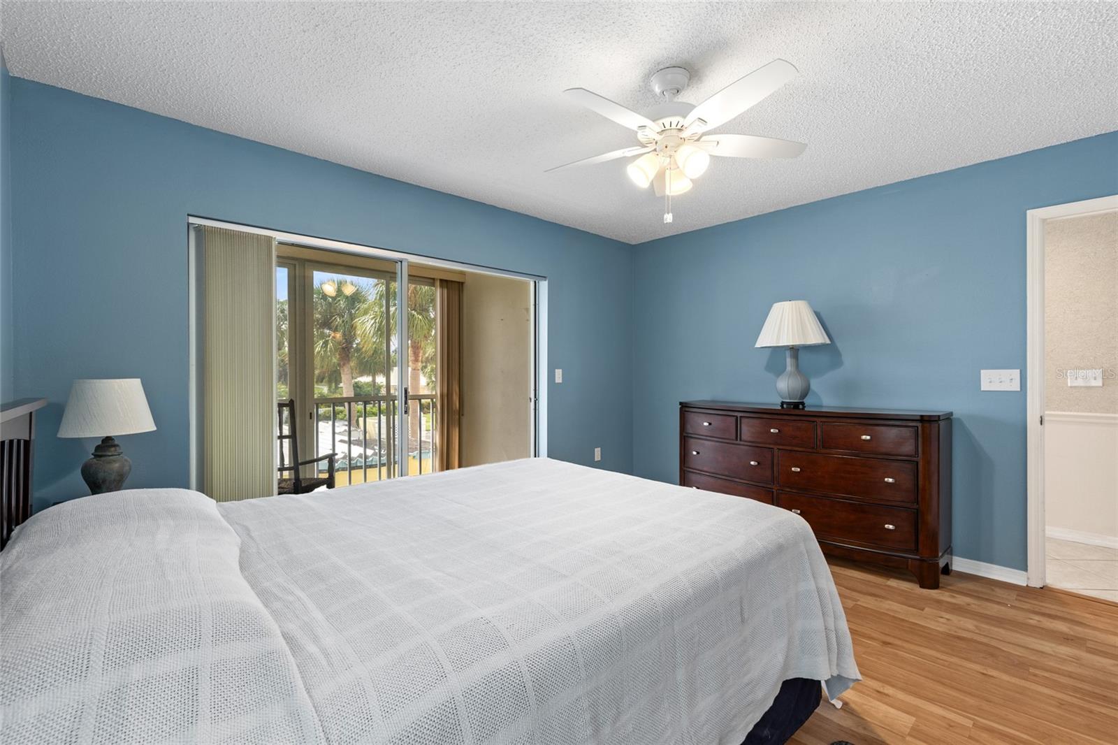 Condominium at 410 CERROMAR CIR S #242, VENICE, photo 21 of 52