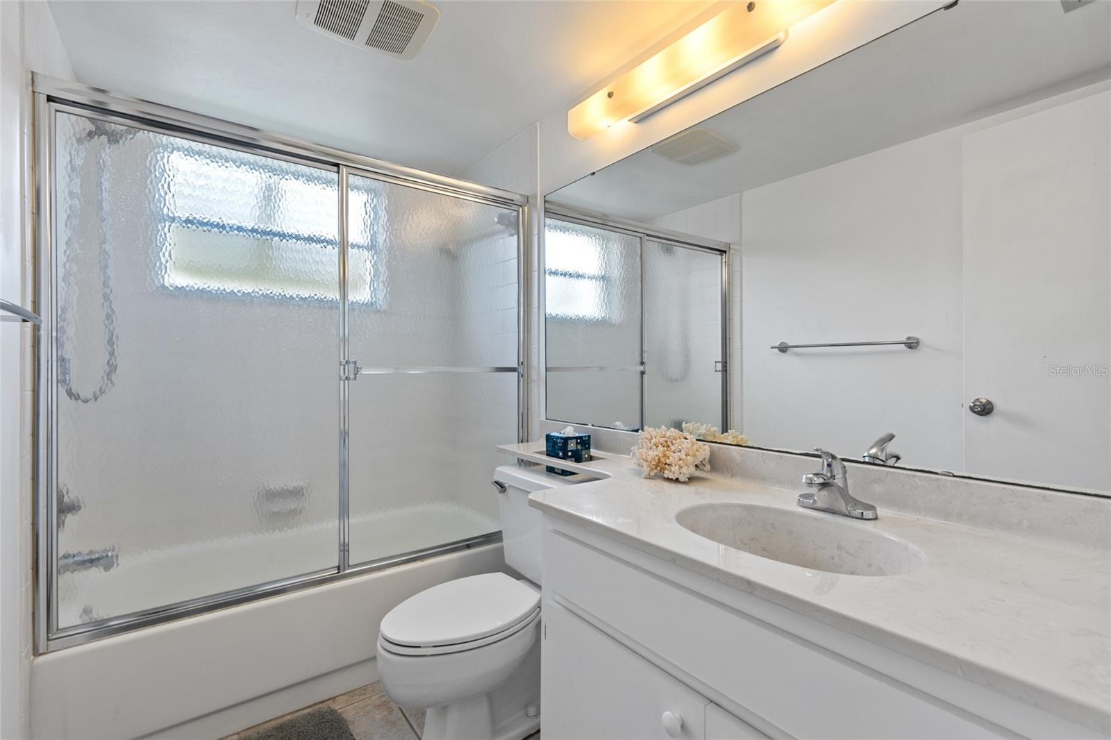 Condominium at 410 CERROMAR CIR S #242, VENICE, photo 27 of 52