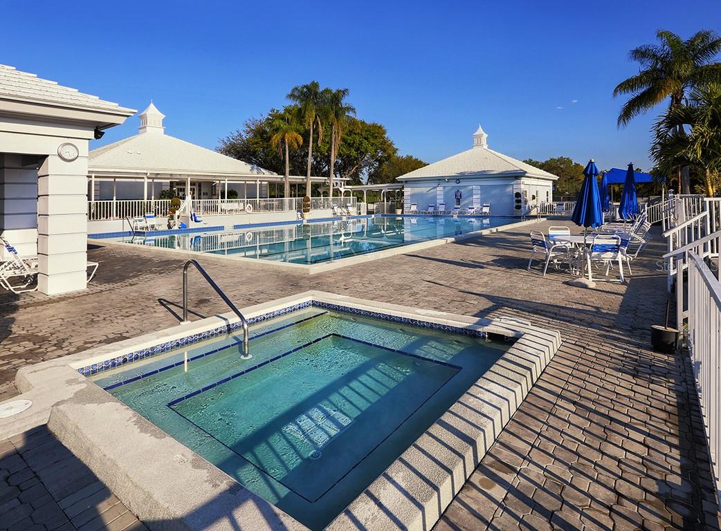 Condominium at 410 CERROMAR CIR S #242, VENICE, photo 40 of 52