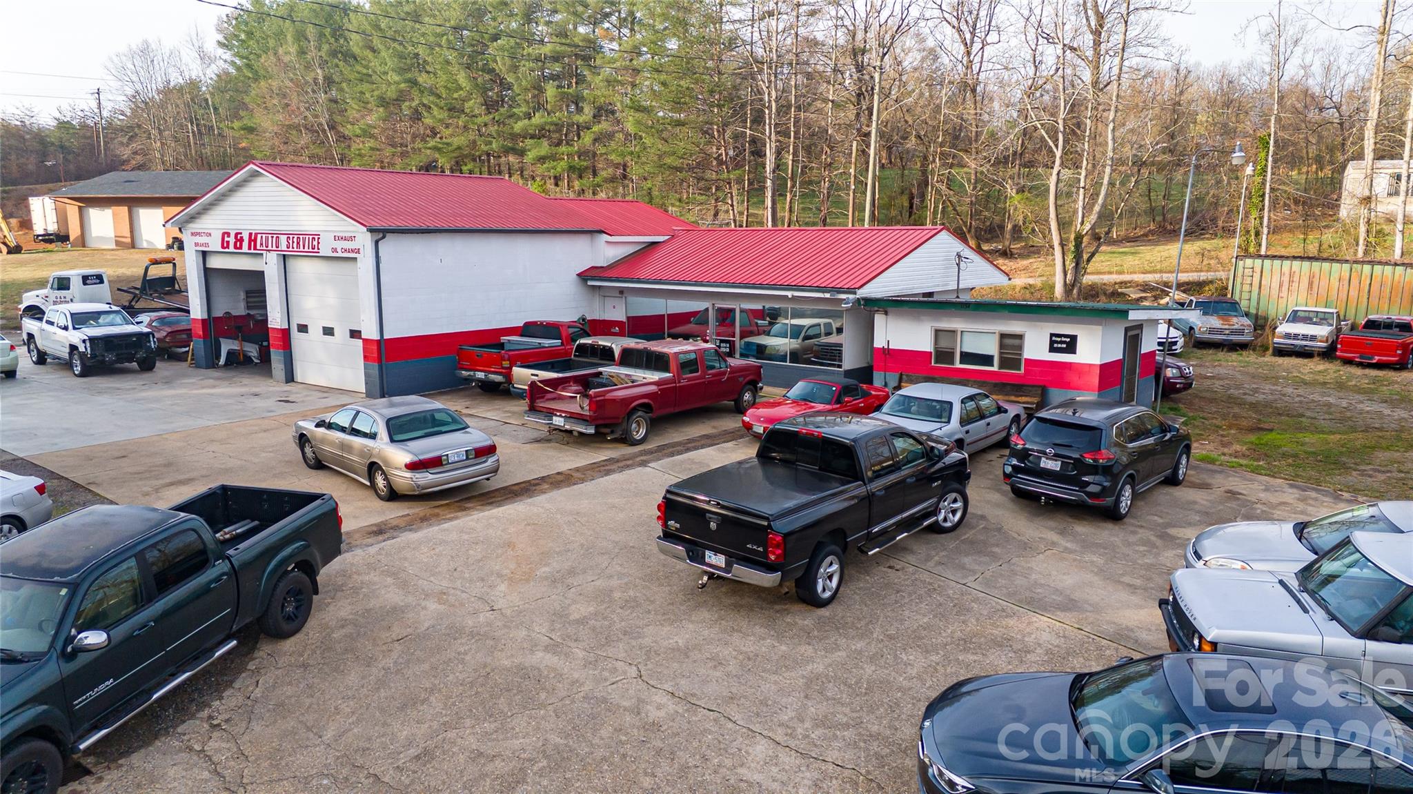 Automotive at 1134 Eldred Street SE, Valdese, photo 2 of 11