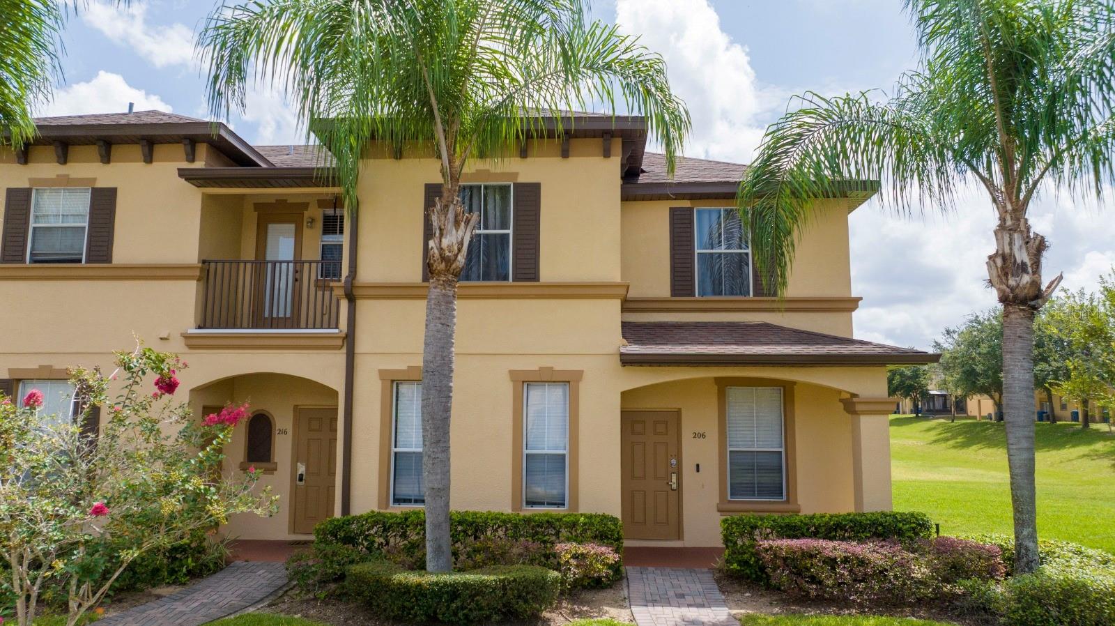 206 BERGAMO DR