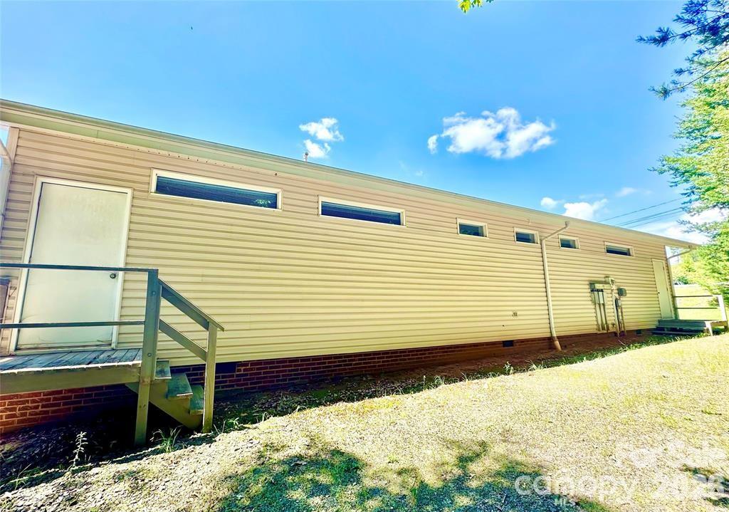 Retail Center at 4092/4070 Hickory Boulevard, Granite Falls, photo 9 of 23