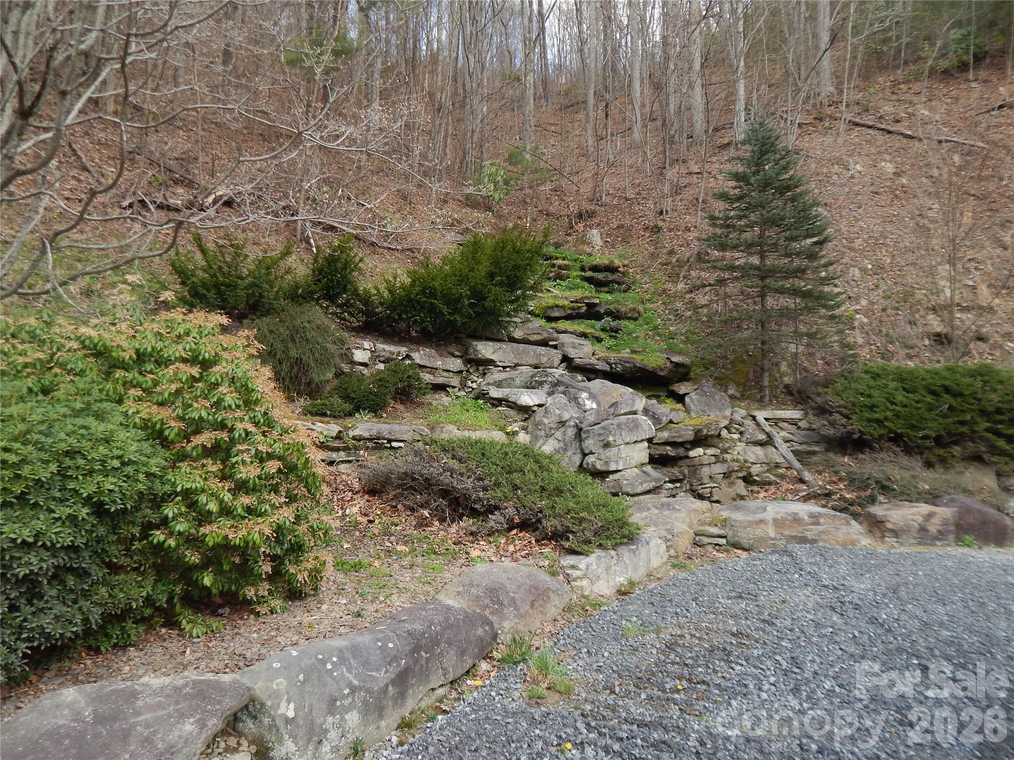 5 Sigogglin Trail