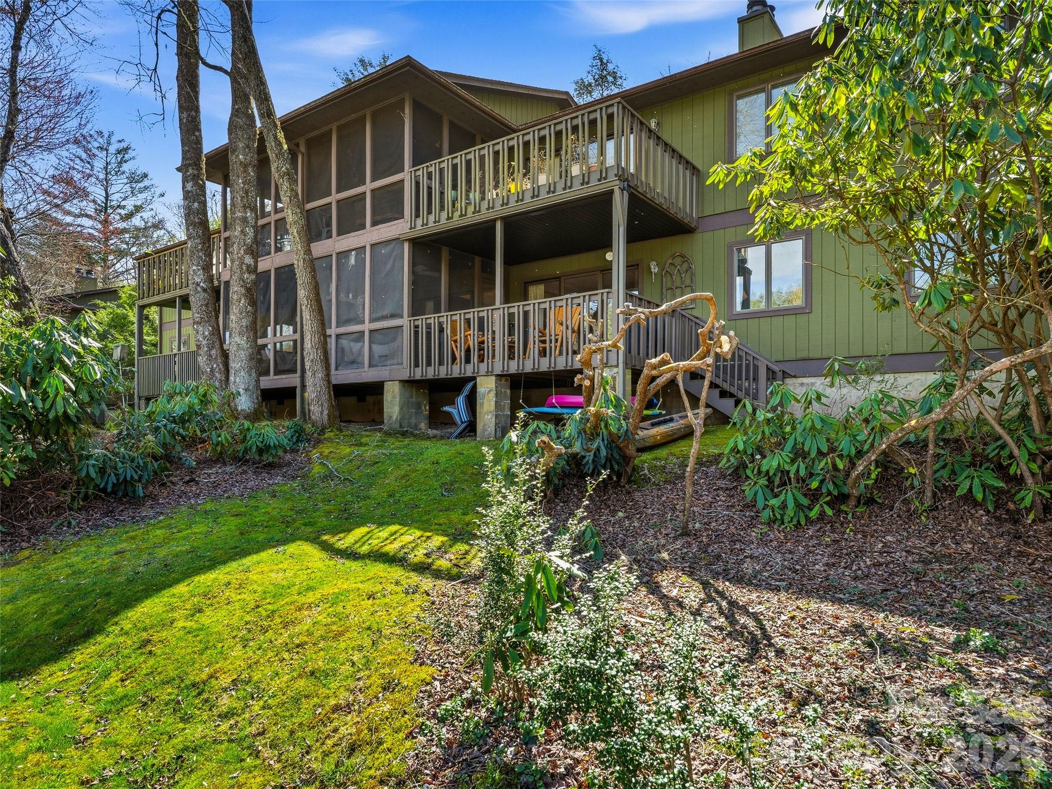 Condominium at 15 Gold Finch Court, Brevard, photo 27 of 40