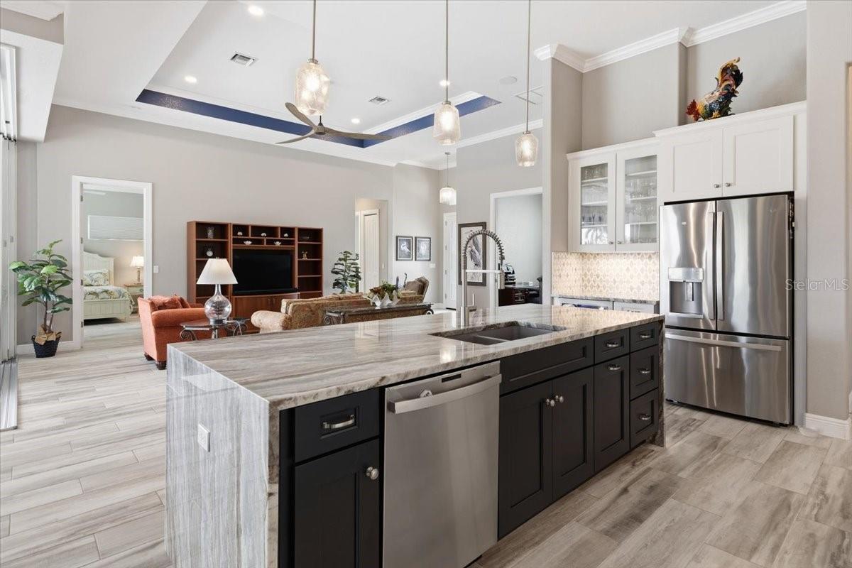 Single Family Residence at 9214 MELODY CIR, PORT CHARLOTTE, photo 13 of 76