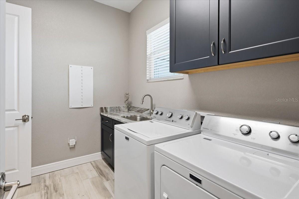 Single Family Residence at 9214 MELODY CIR, PORT CHARLOTTE, photo 41 of 76
