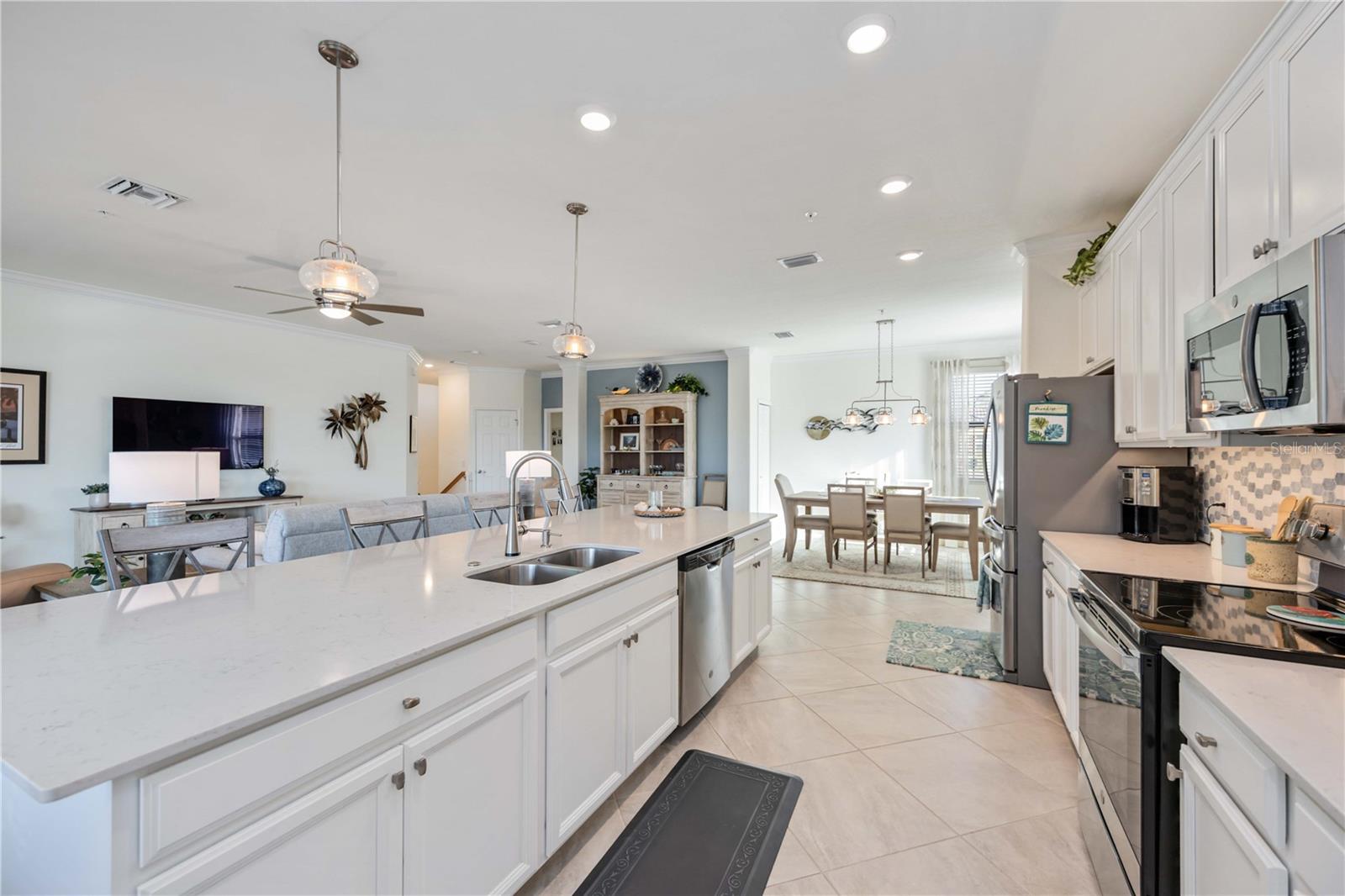 Condominium at 12485 GHIBERTI CIR #201, VENICE, photo 14 of 69