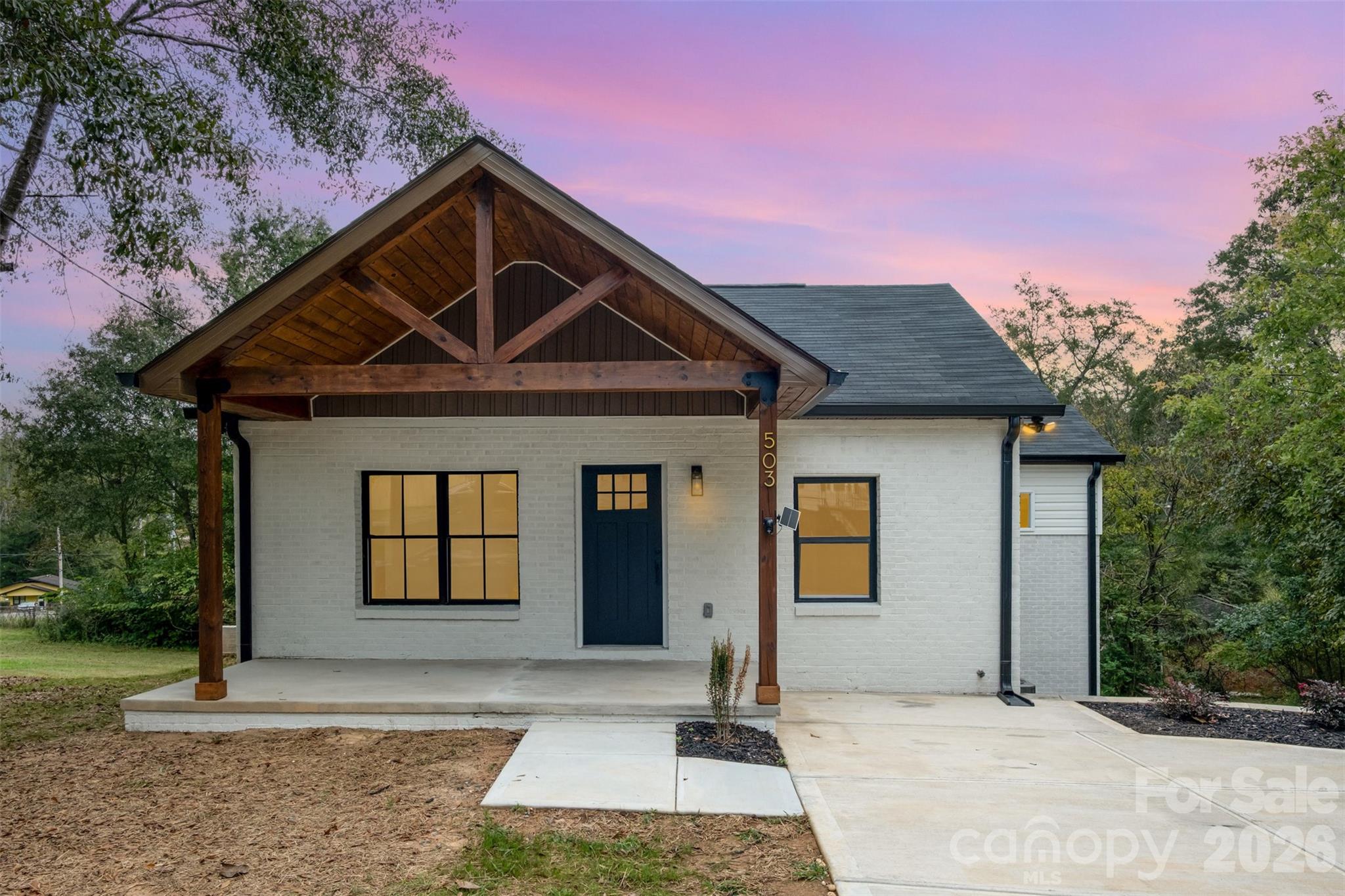 503 Circle Drive E