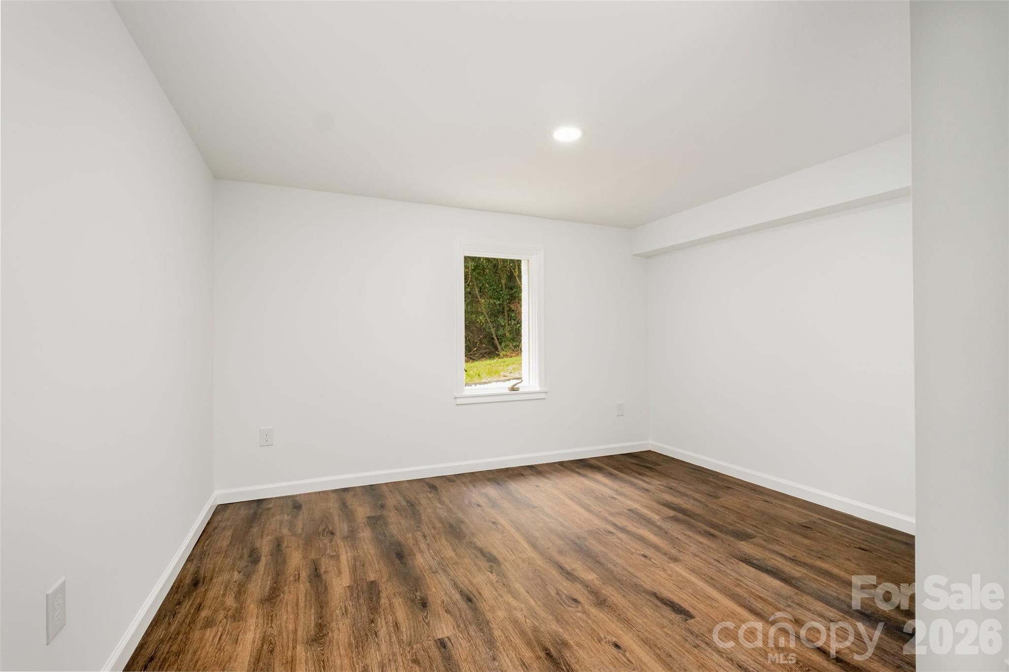 Single Family Residence at 503 Circle Drive E, Shelby, photo 22 of 25