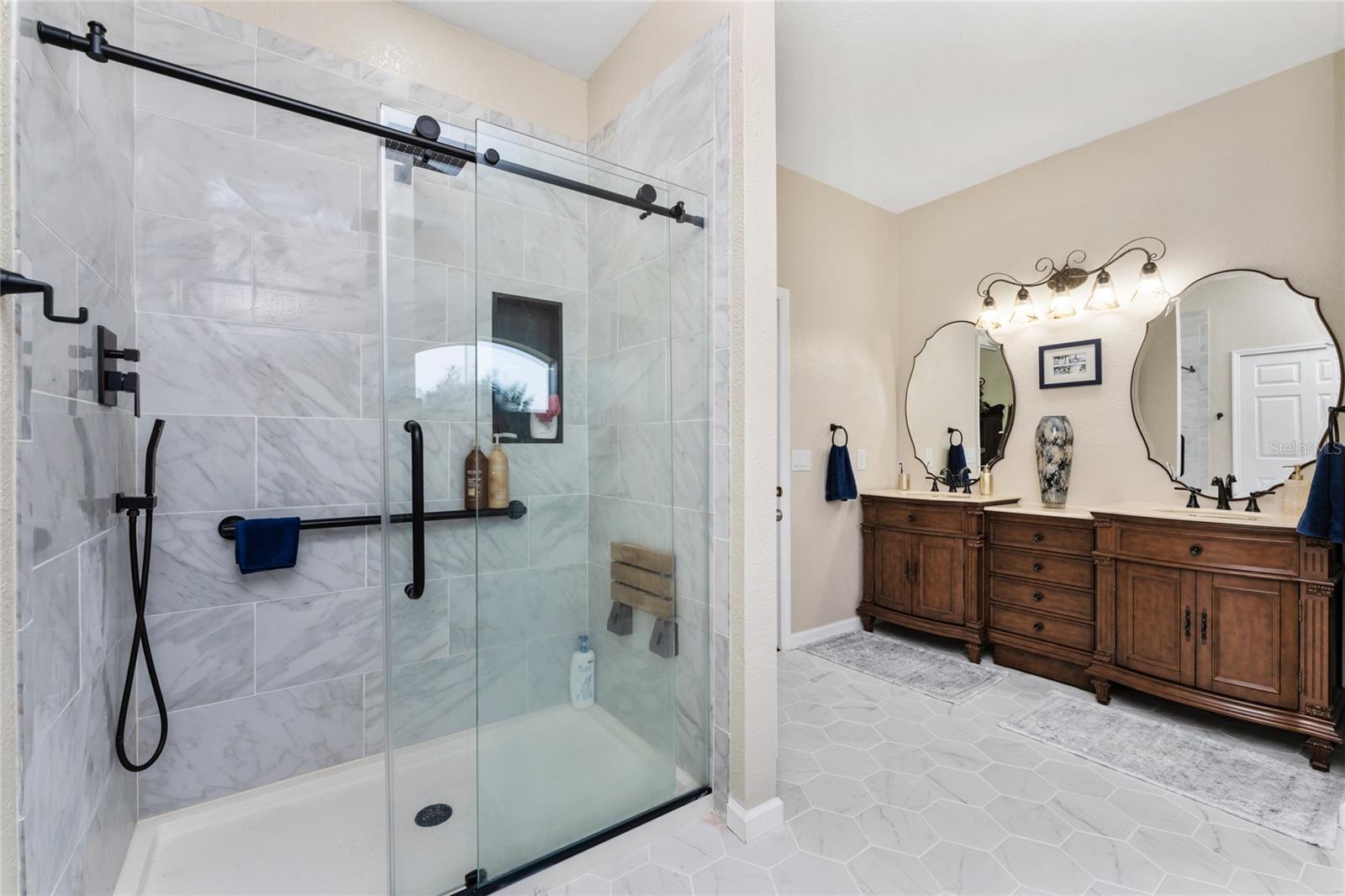 Single Family Residence at 15105 ALDAMA CIR, PORT CHARLOTTE, photo 24 of 70