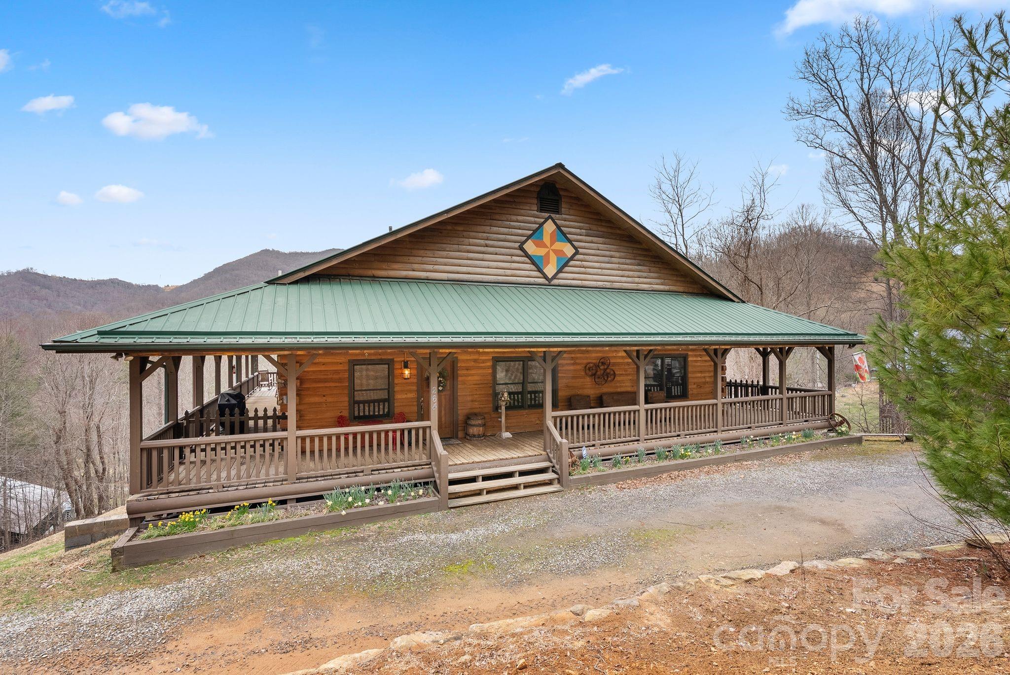 Single Family Residence at 264 Moonbeam Lane, Clyde, photo 2 of 46