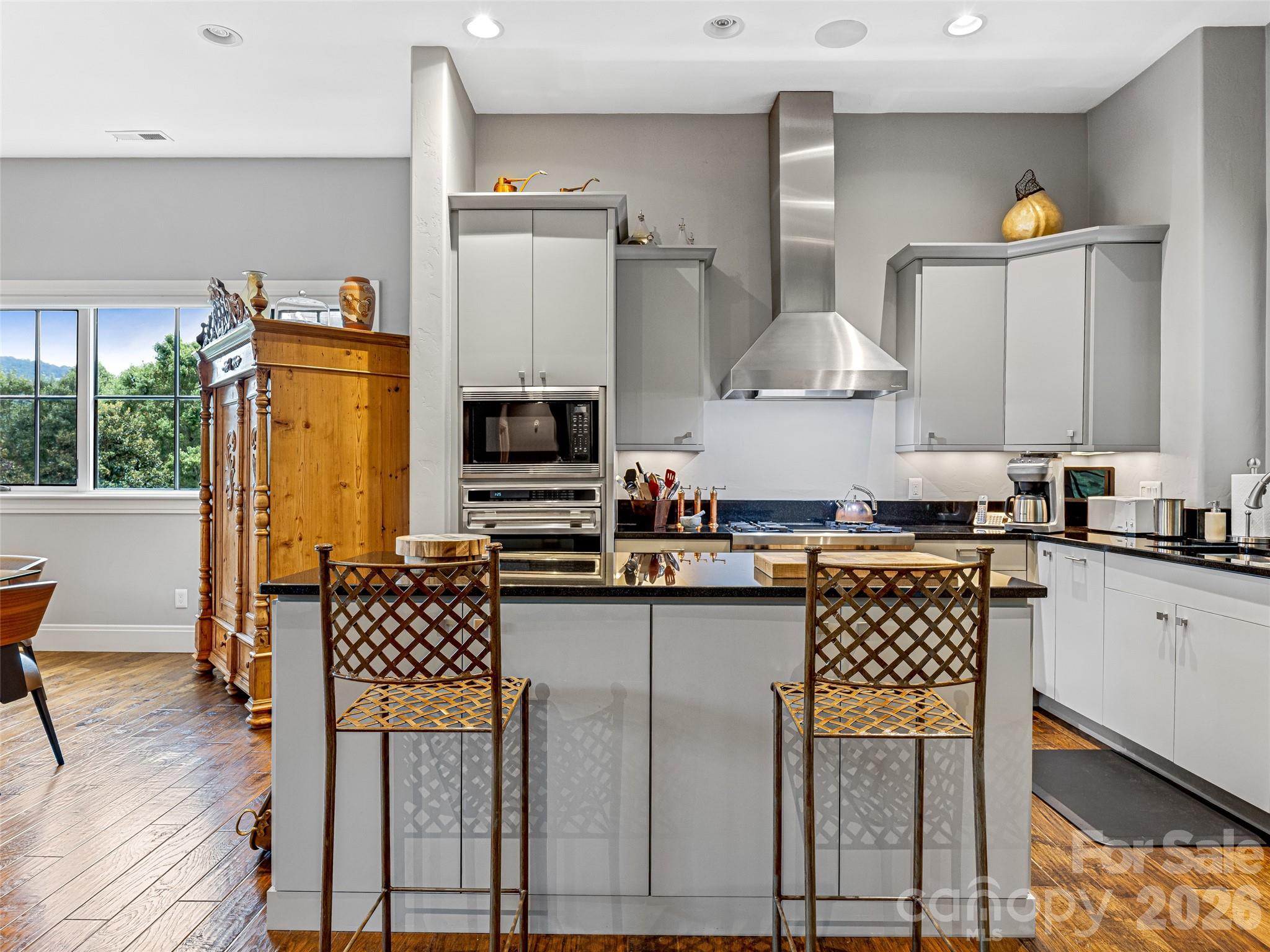 Townhouse at 22 Foxbridge Way, Arden, photo 10 of 40
