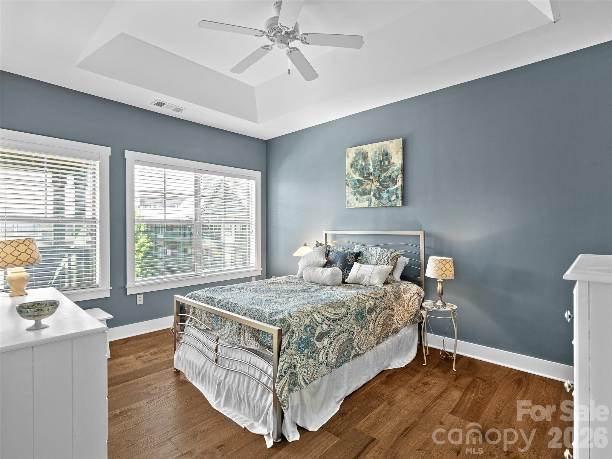 Bedroom 2, tray ceiling, with existing furniture, NOT virtually staged - 9 Kenilworth Knoll, Asheville