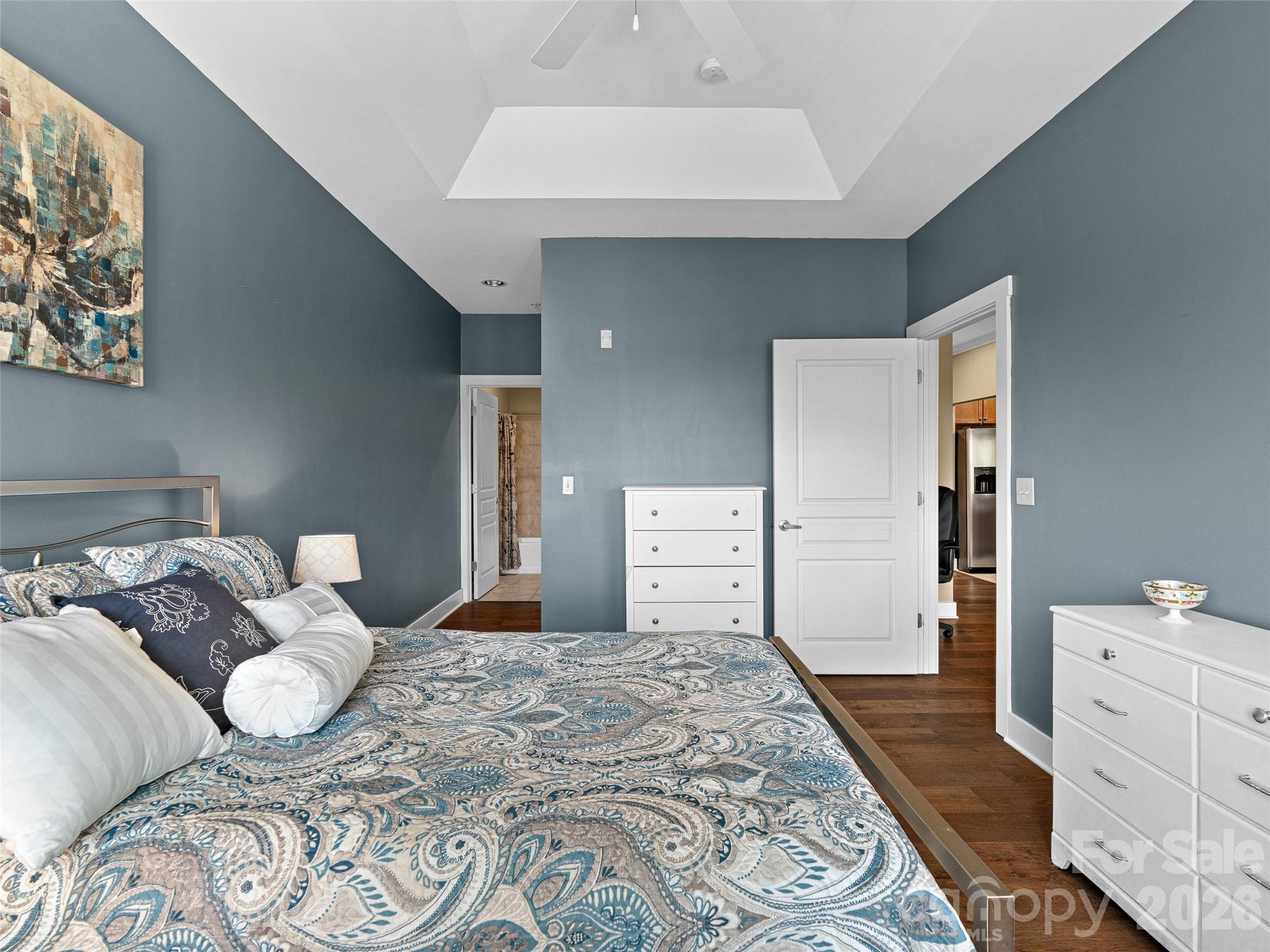 Condominium at 9 Kenilworth Knoll, Asheville, photo 24 of 41
