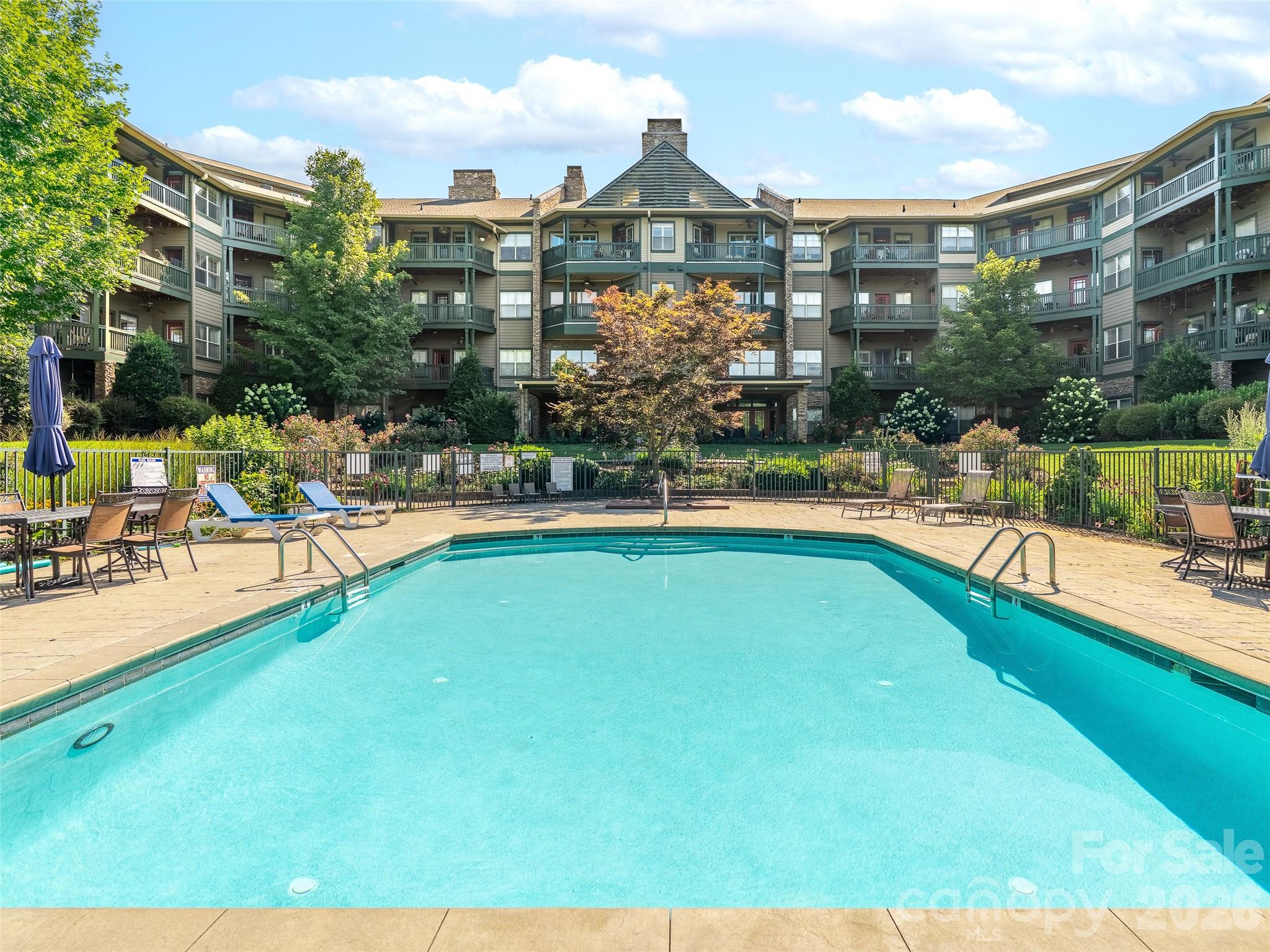 Swimming pool, opposite view - 9 Kenilworth Knoll, Asheville