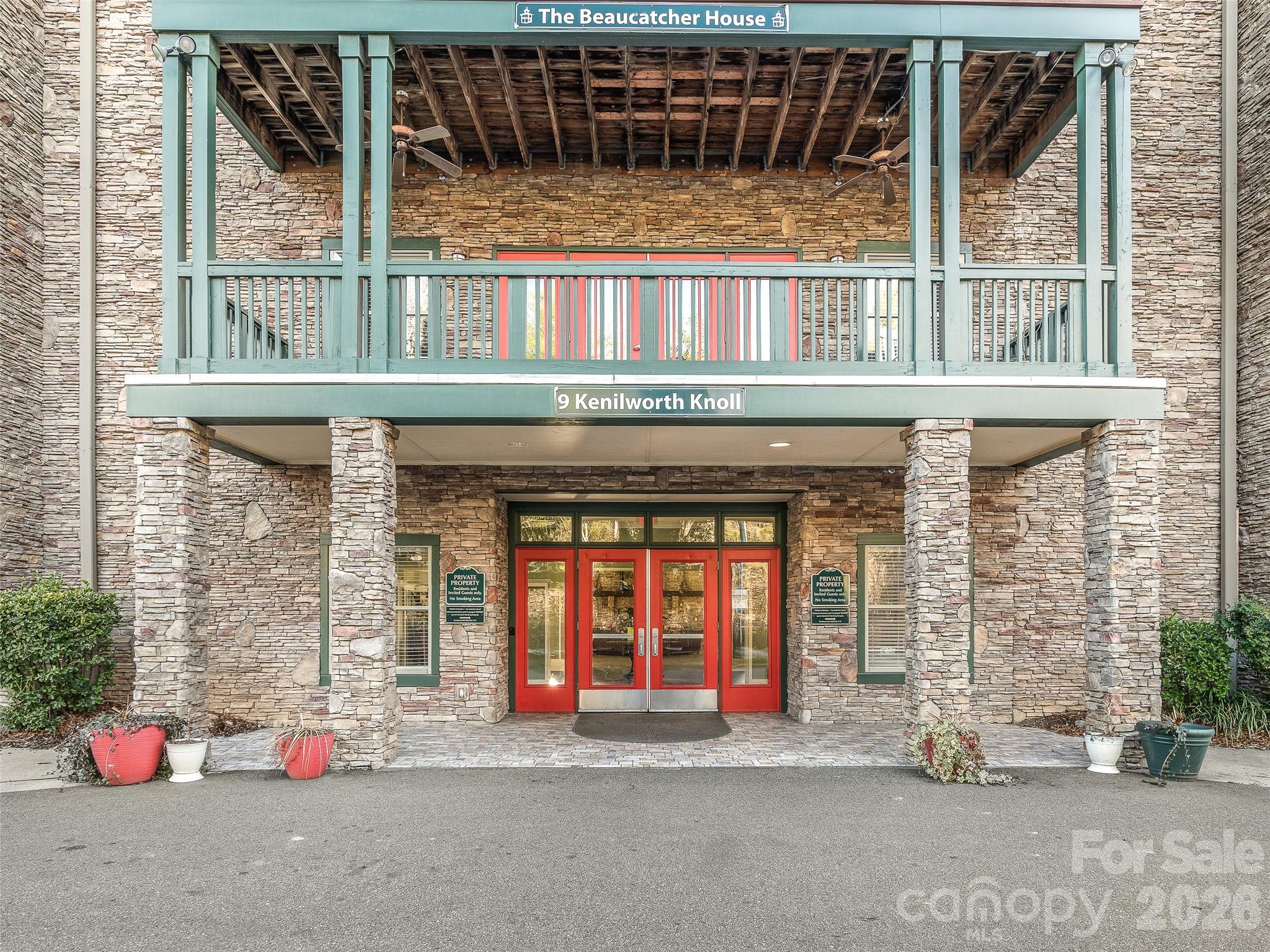 Another view of entrance - 9 Kenilworth Knoll, Asheville