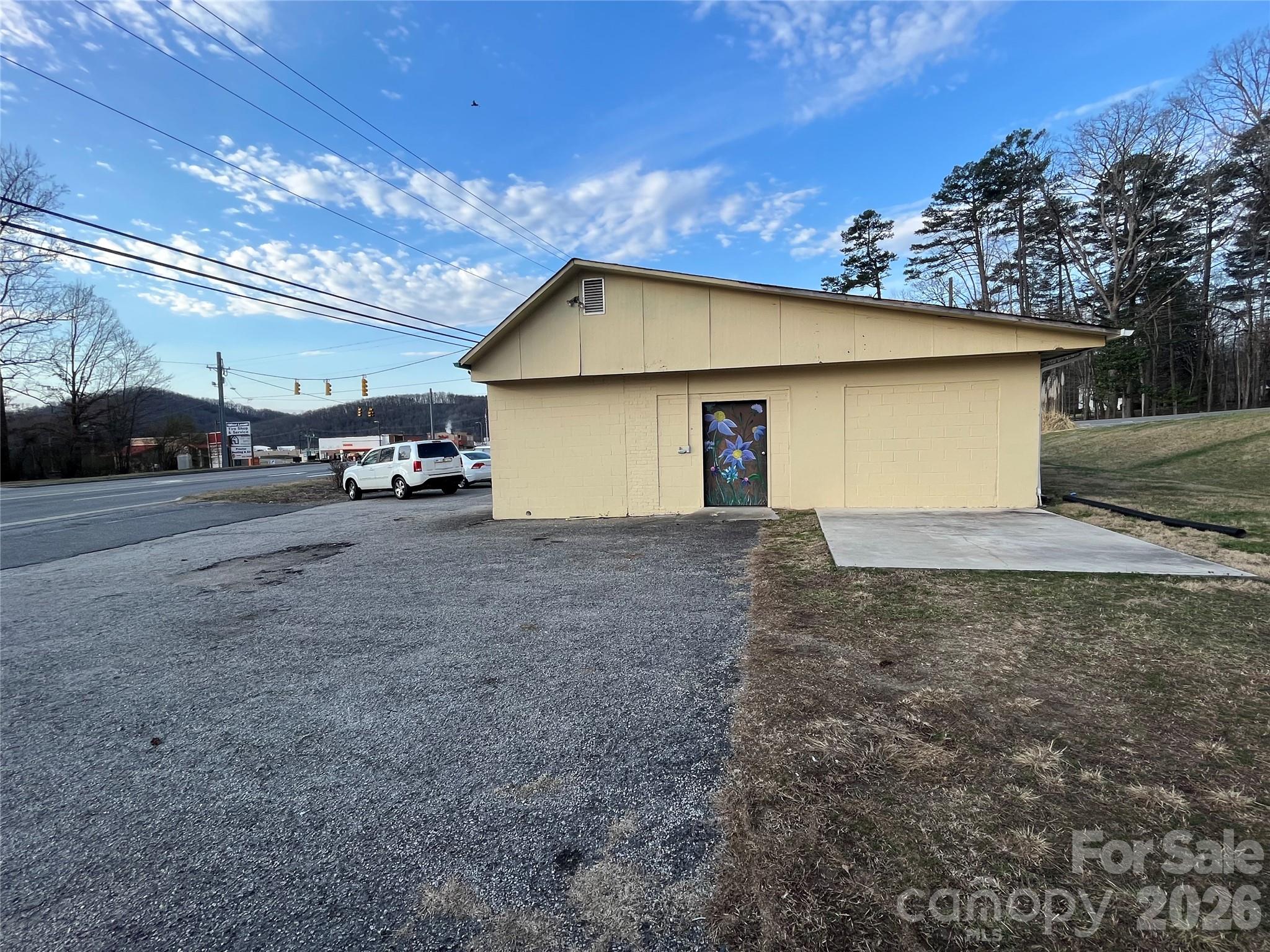 Office at 2462 Sugar Hill Road, Marion, photo 10 of 36