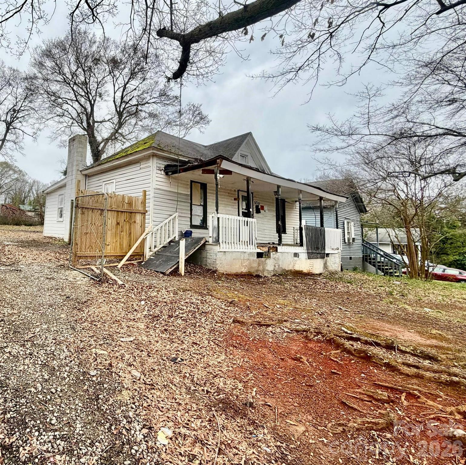624 N Center Street