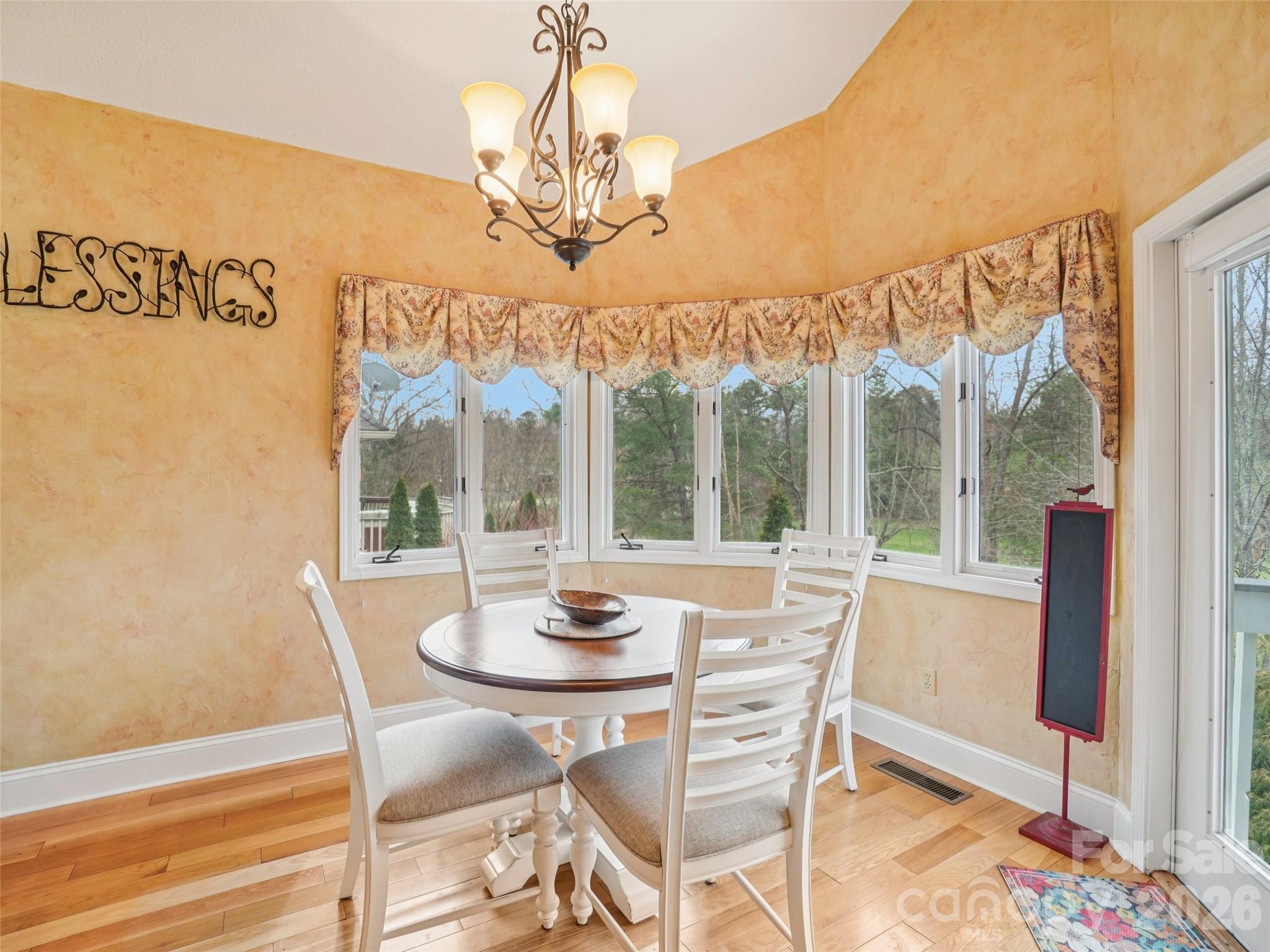 Single Family Residence at 38 Highland Pointe Drive, Weaverville, photo 16 of 45