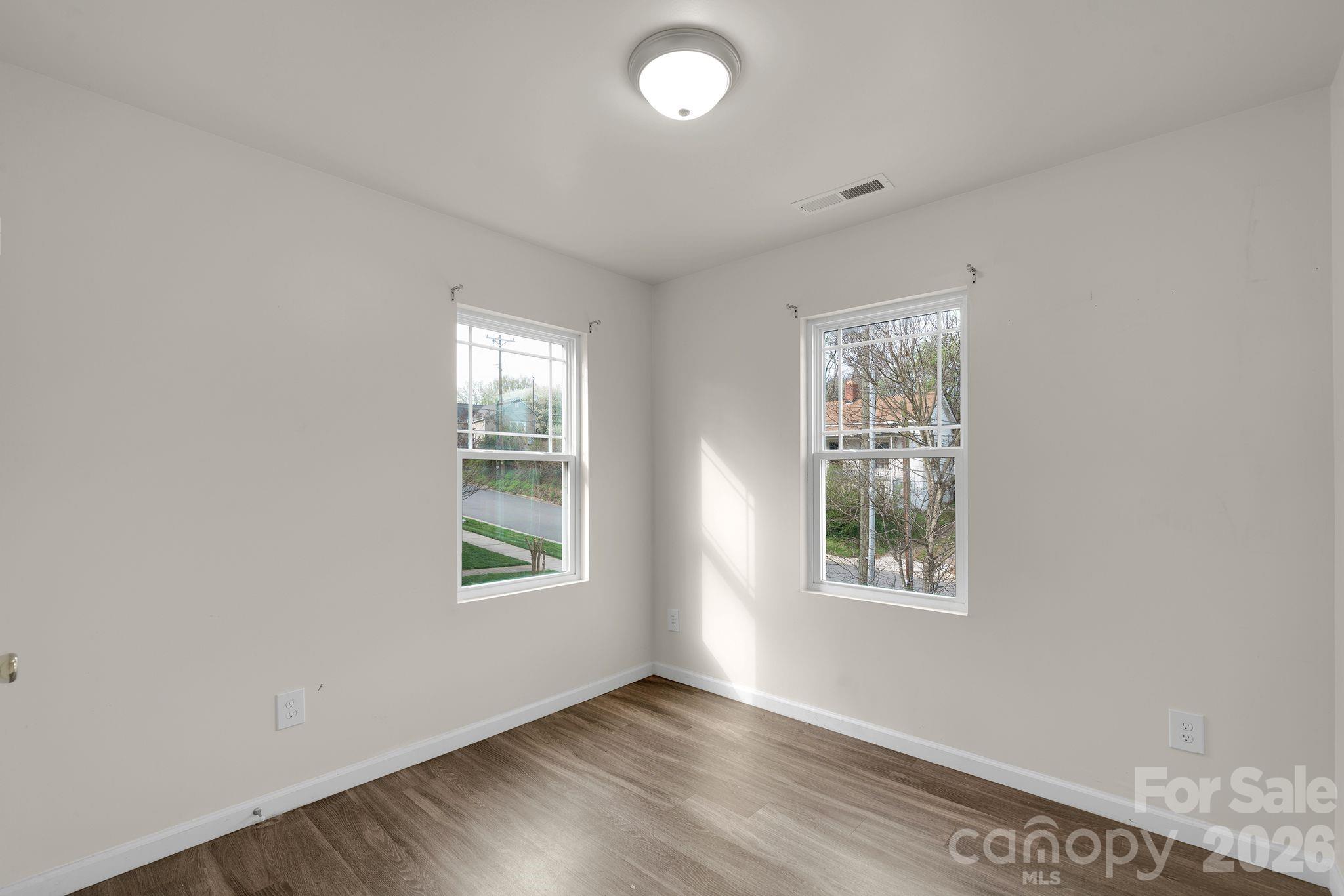 Bedroom 2 - 372 E Mills Avenue, Mooresville