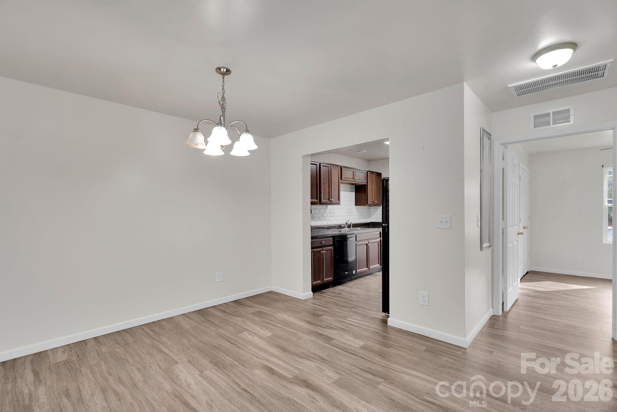 Townhouse at 372 E Mills Avenue, Mooresville, photo 20 of 28