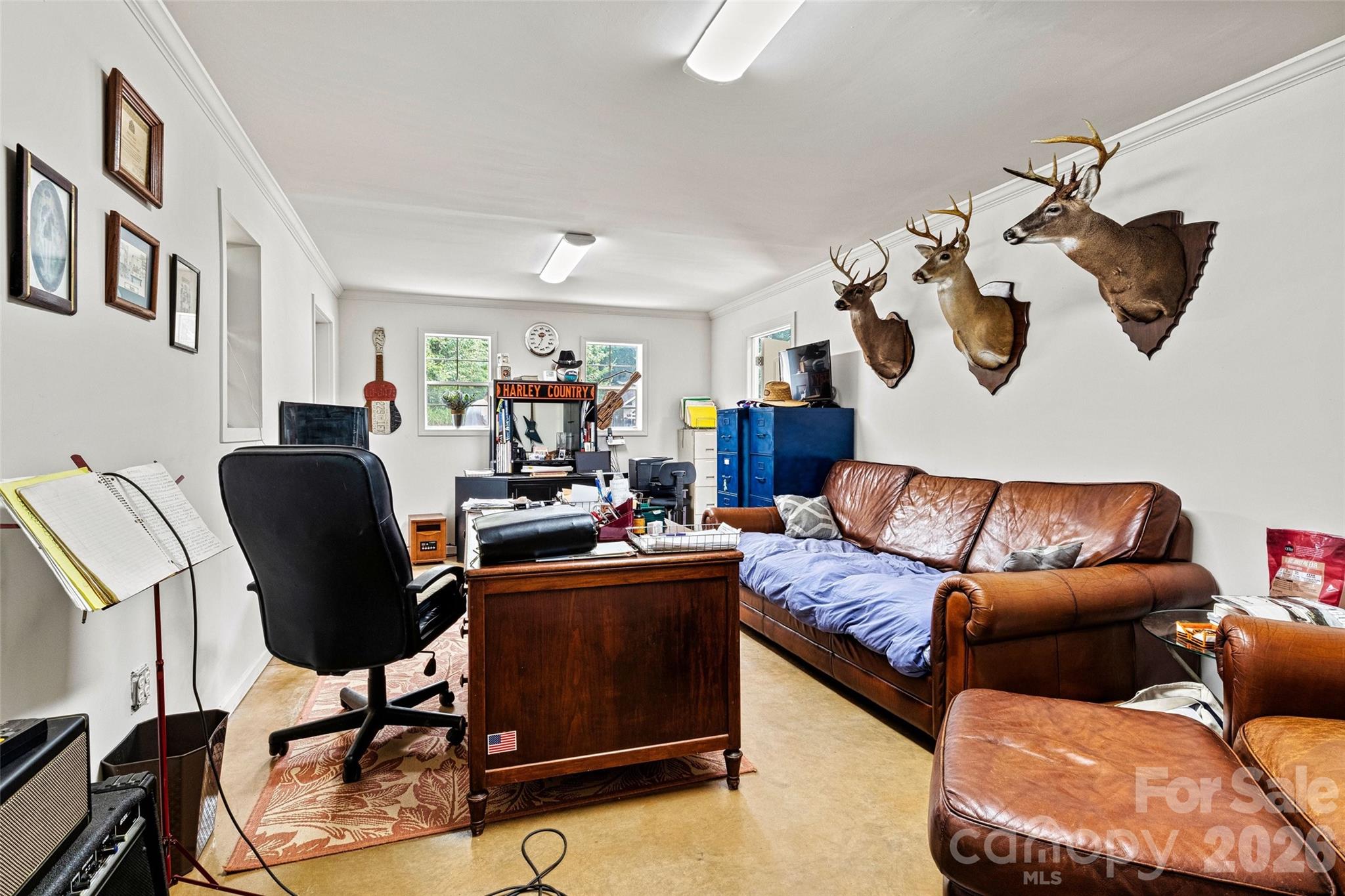 home office space located in the garage - 6051 Pointe West Lane, Vale