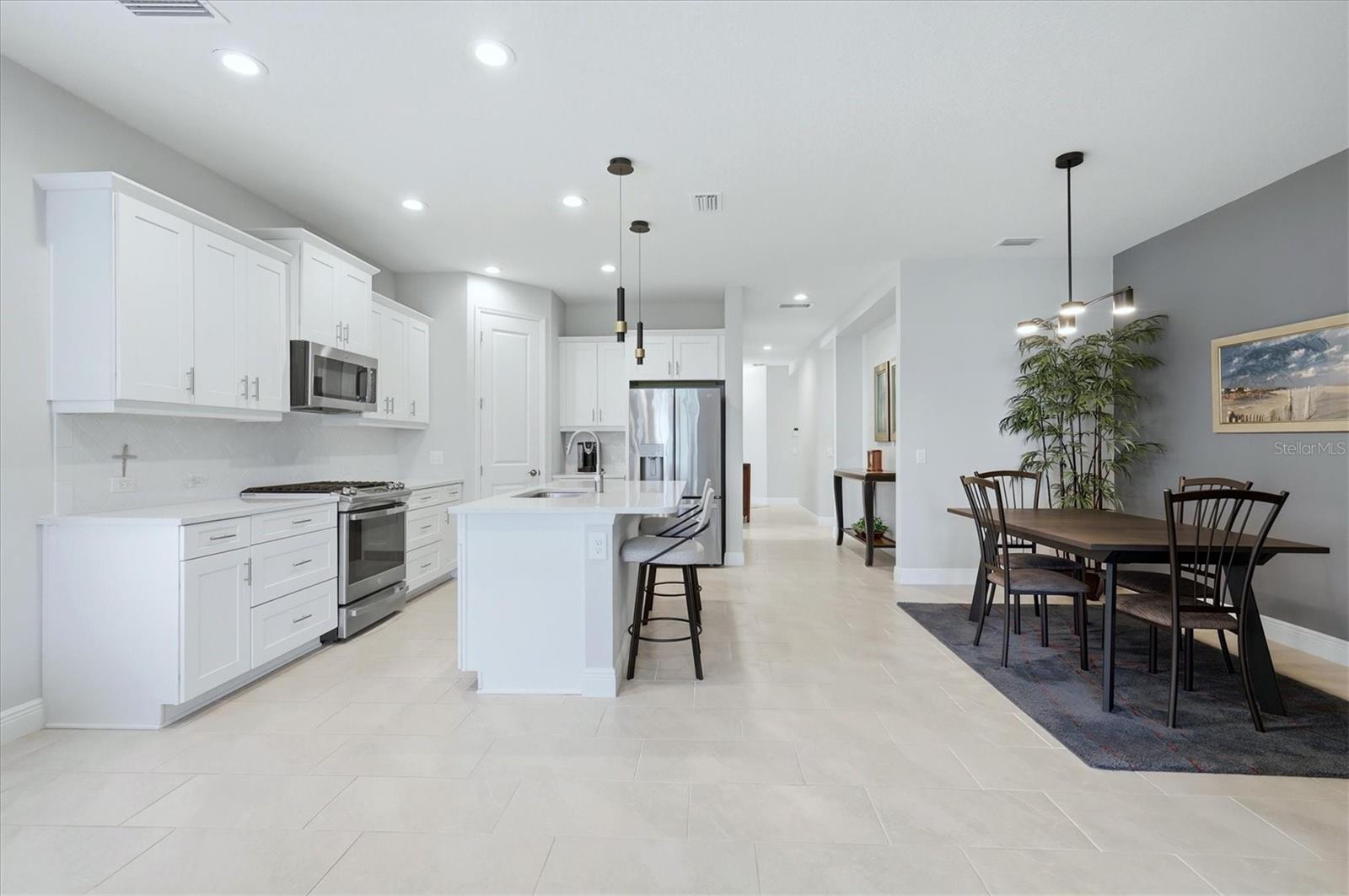 Single Family Residence at 10117 SPRUCE RIVER WAY, PARRISH, photo 11 of 77