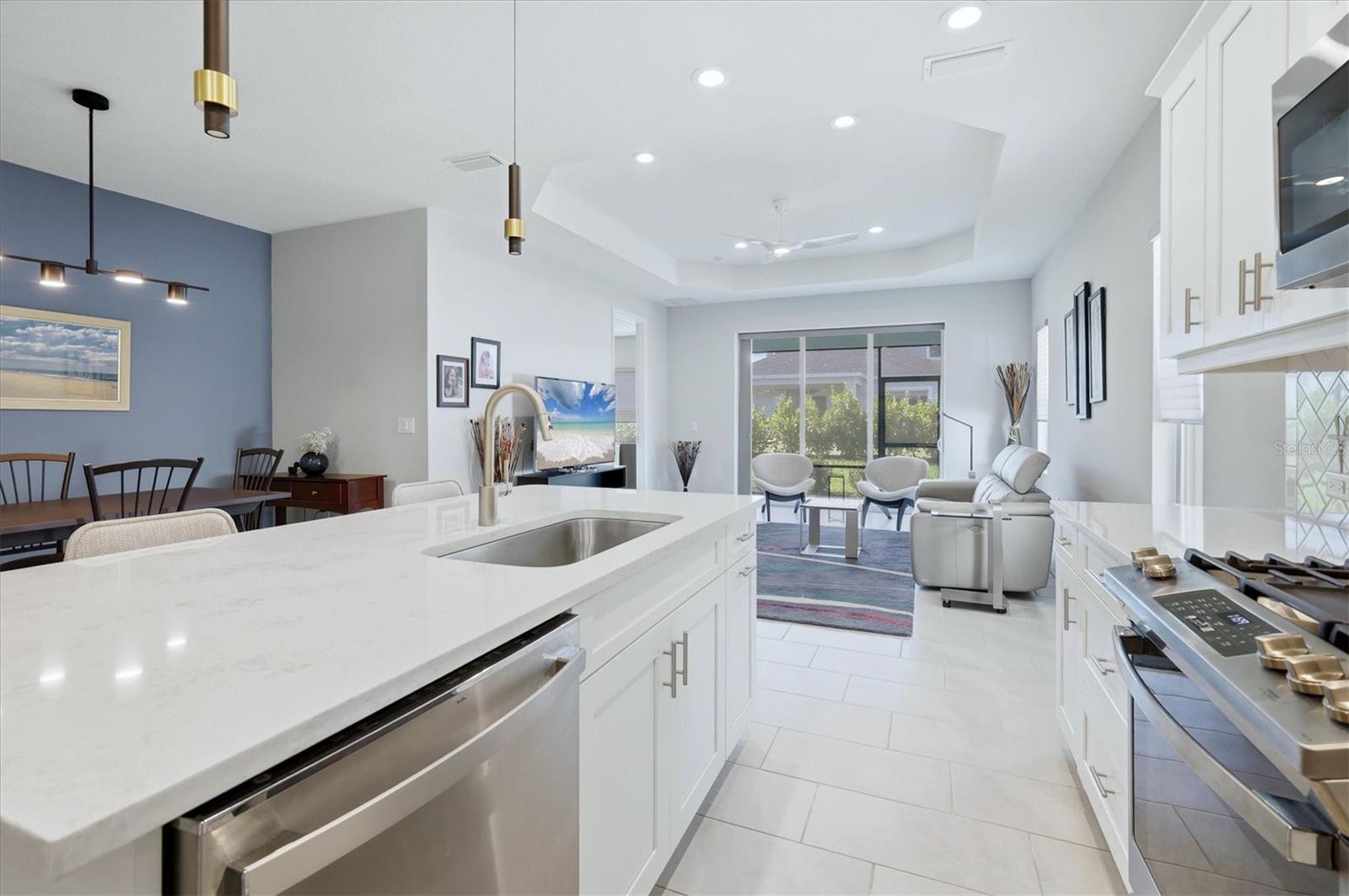 Single Family Residence at 10117 SPRUCE RIVER WAY, PARRISH, photo 16 of 77
