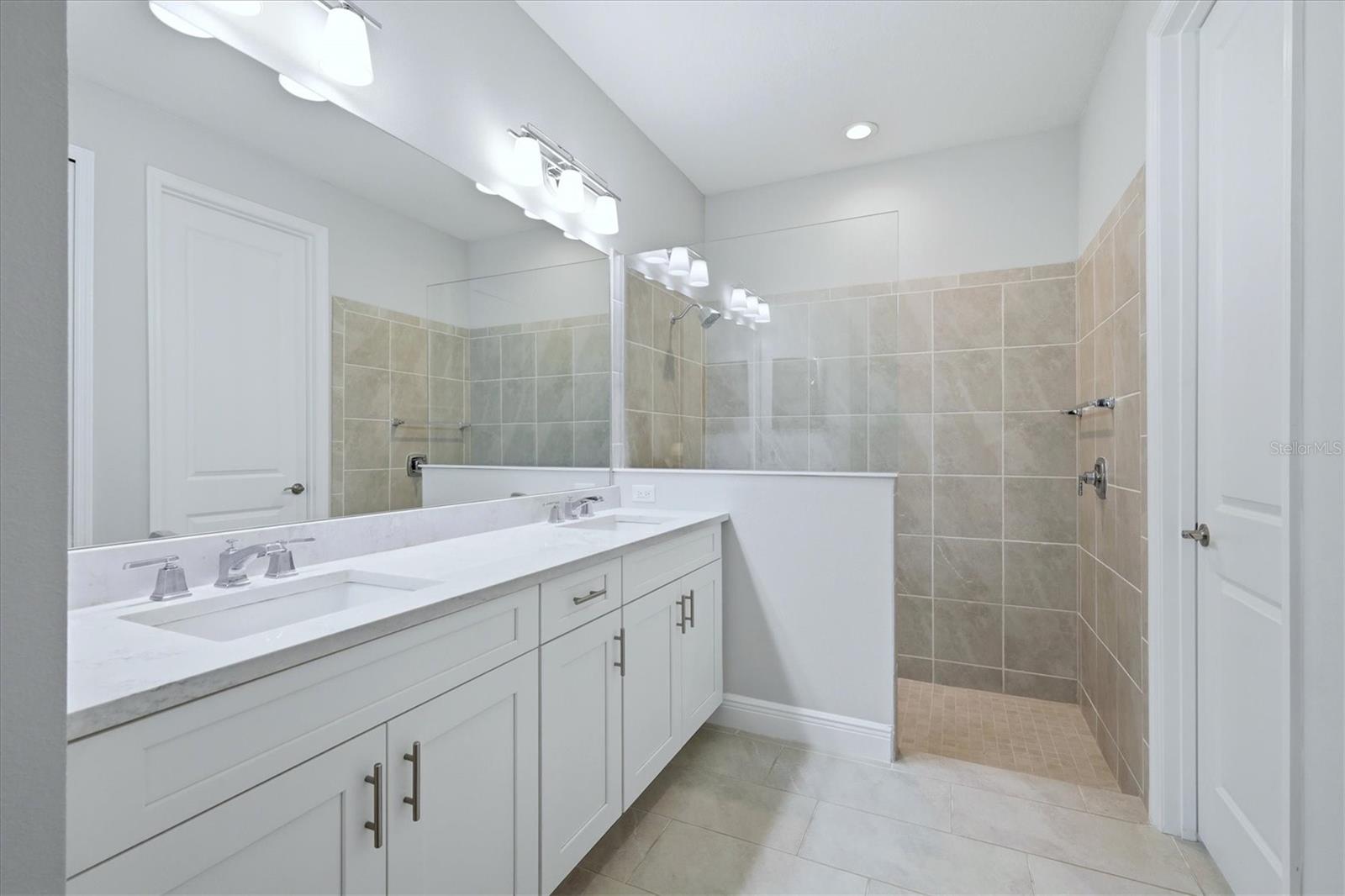 Single Family Residence at 10117 SPRUCE RIVER WAY, PARRISH, photo 20 of 77