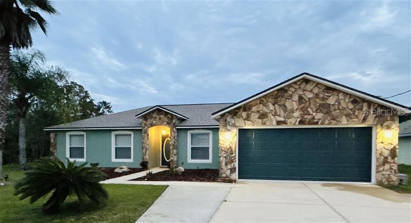 4 LYSANDER LN