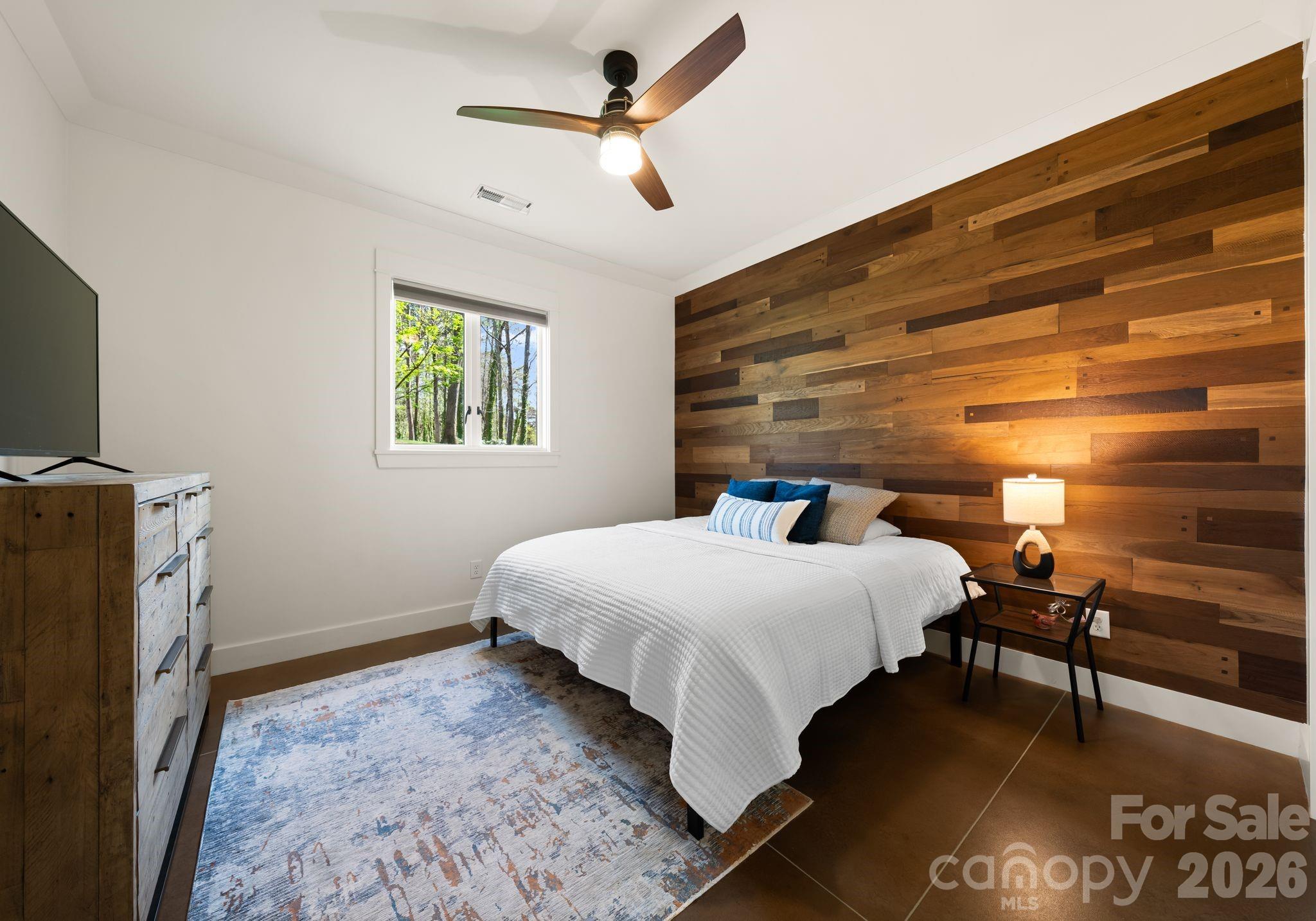 Main Level Bedroom with Enusite - 16208 Weatherly Way, Huntersville