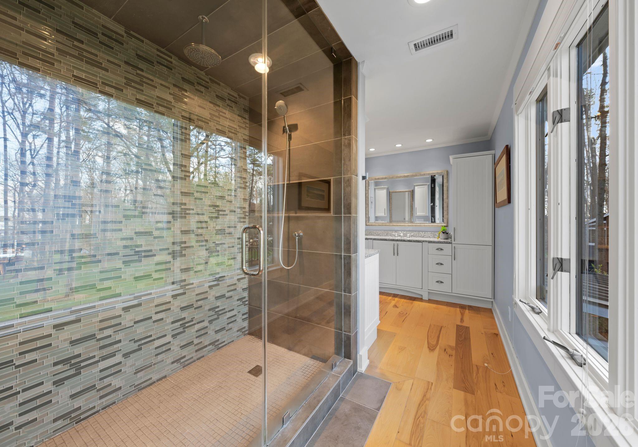 Large Primary Ensuite Walk-In Shower - 16208 Weatherly Way, Huntersville