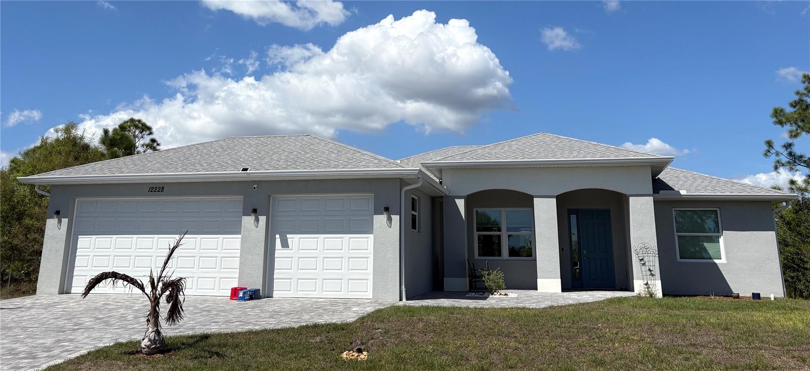 Single Family Residence at 7194 PINEDALE DR, PORT CHARLOTTE, photo 4 of 24